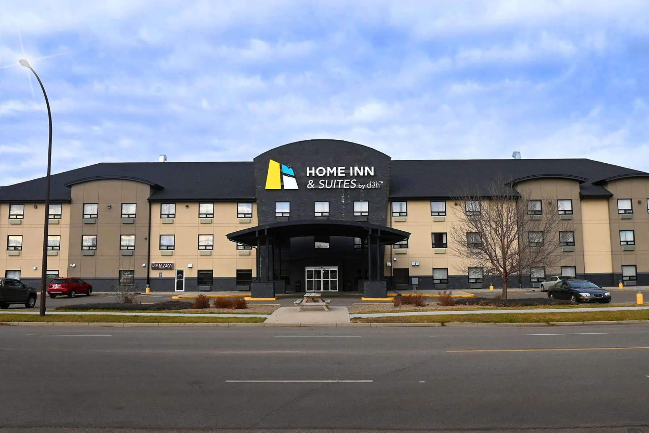 Home Inn & Suites - Swift Current