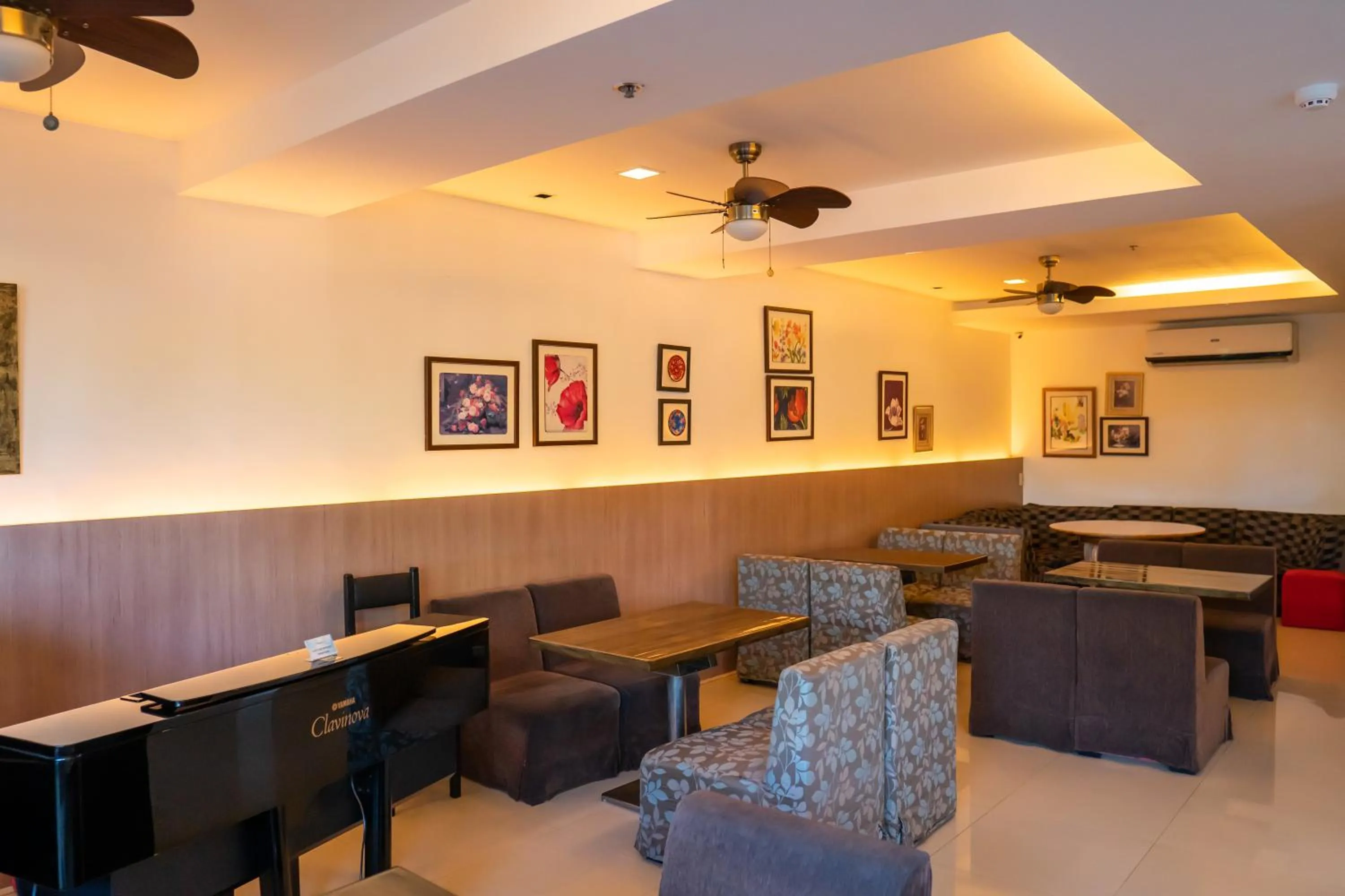 Restaurant/places to eat in Hotel Fleuris