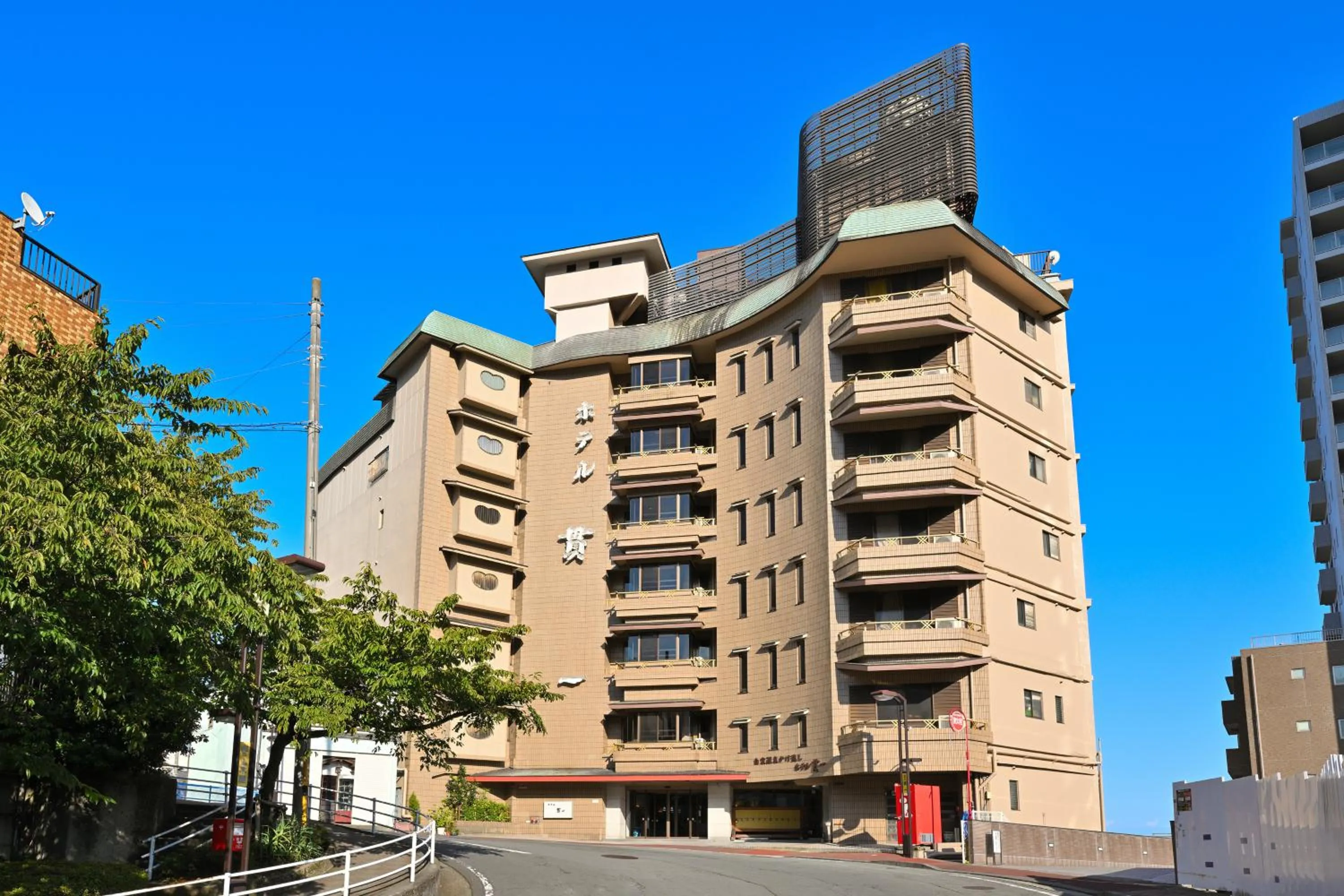 Property building in Hotel Kan-ichi