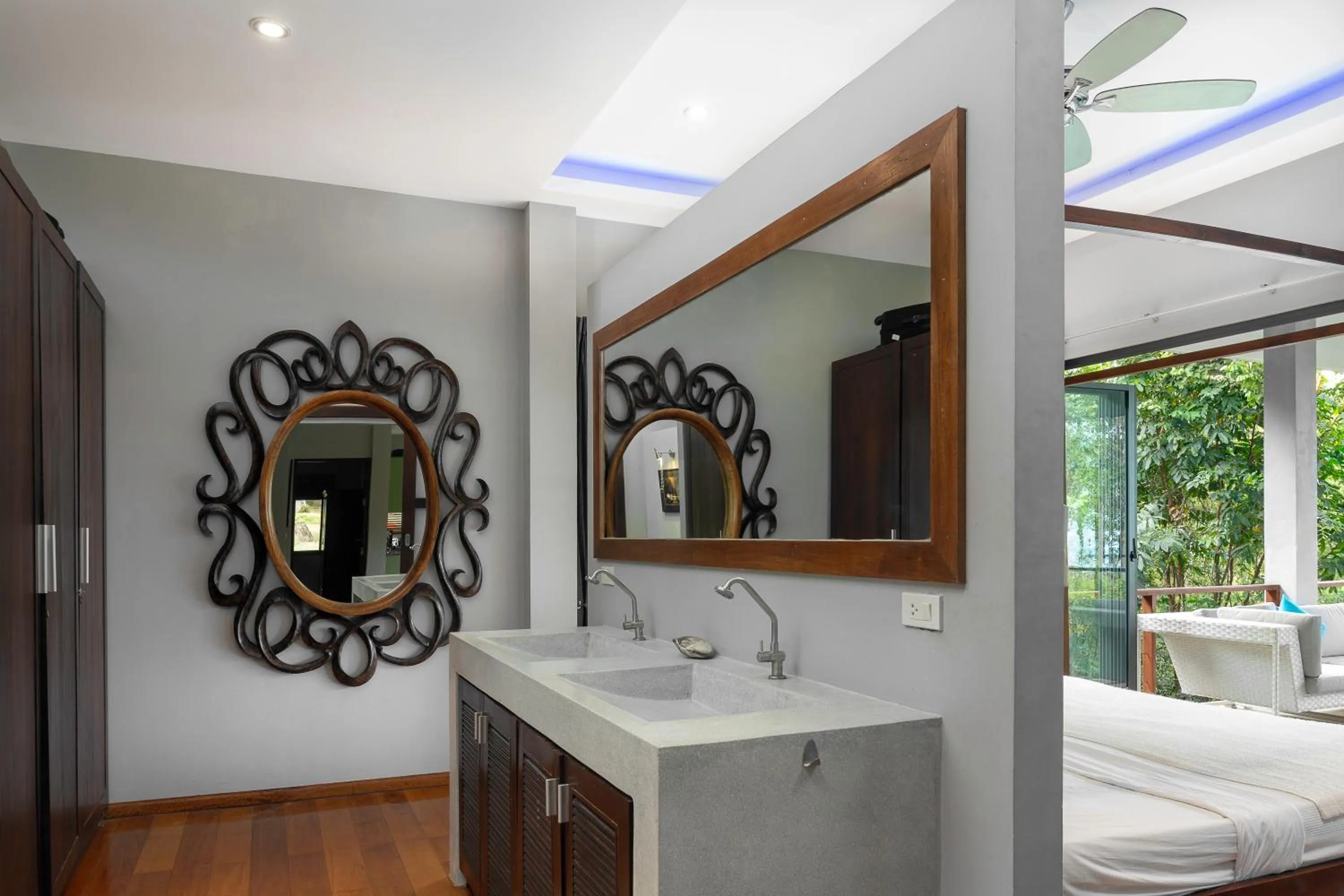 Bathroom in The Jungle Club - SHA Extra Plus