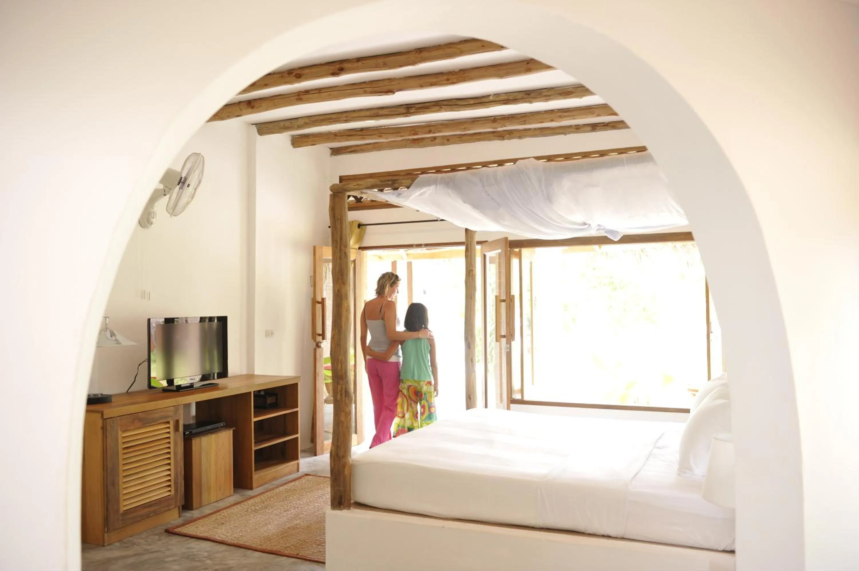 Bed in The Jungle Club - SHA Extra Plus