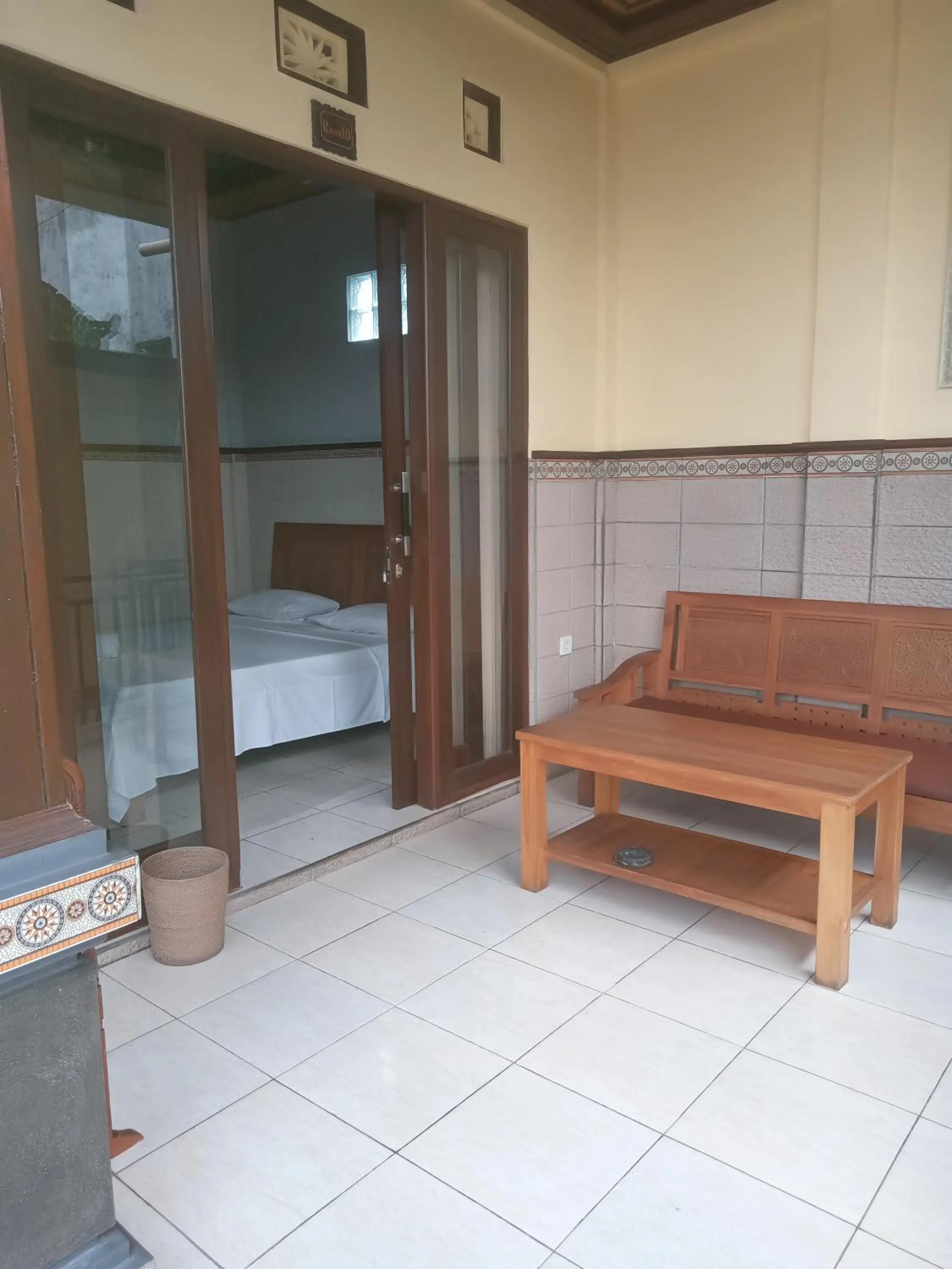 Bed in Dewi Antara Homestay