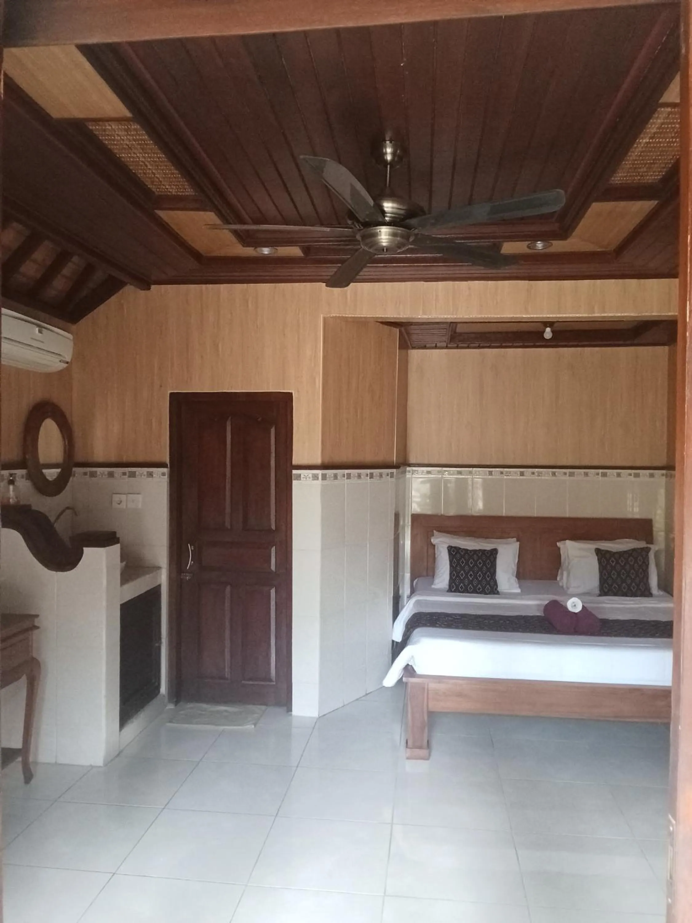 Bed in Dewi Antara Homestay