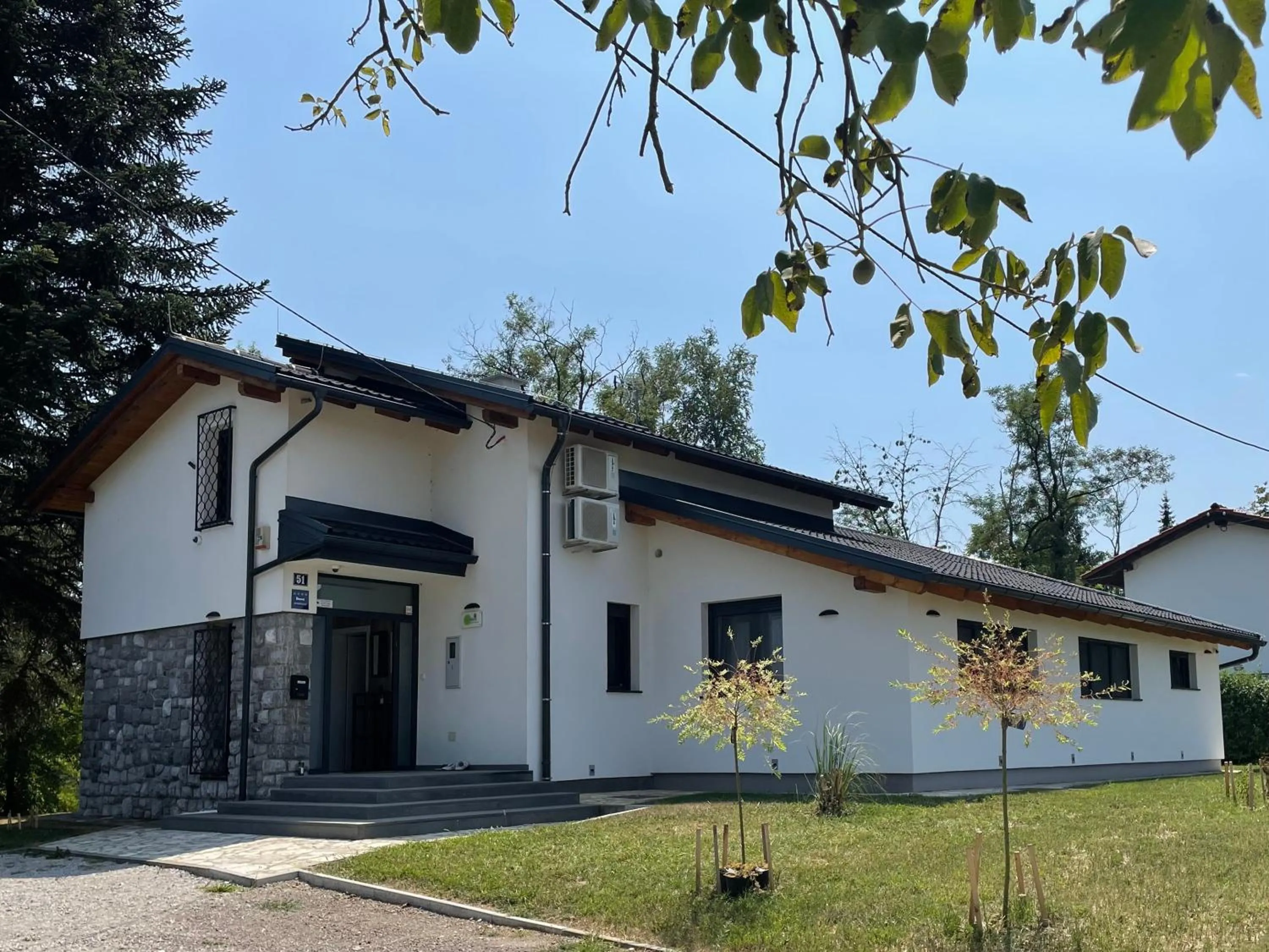 Property building in Pampas apartments Mrežnica