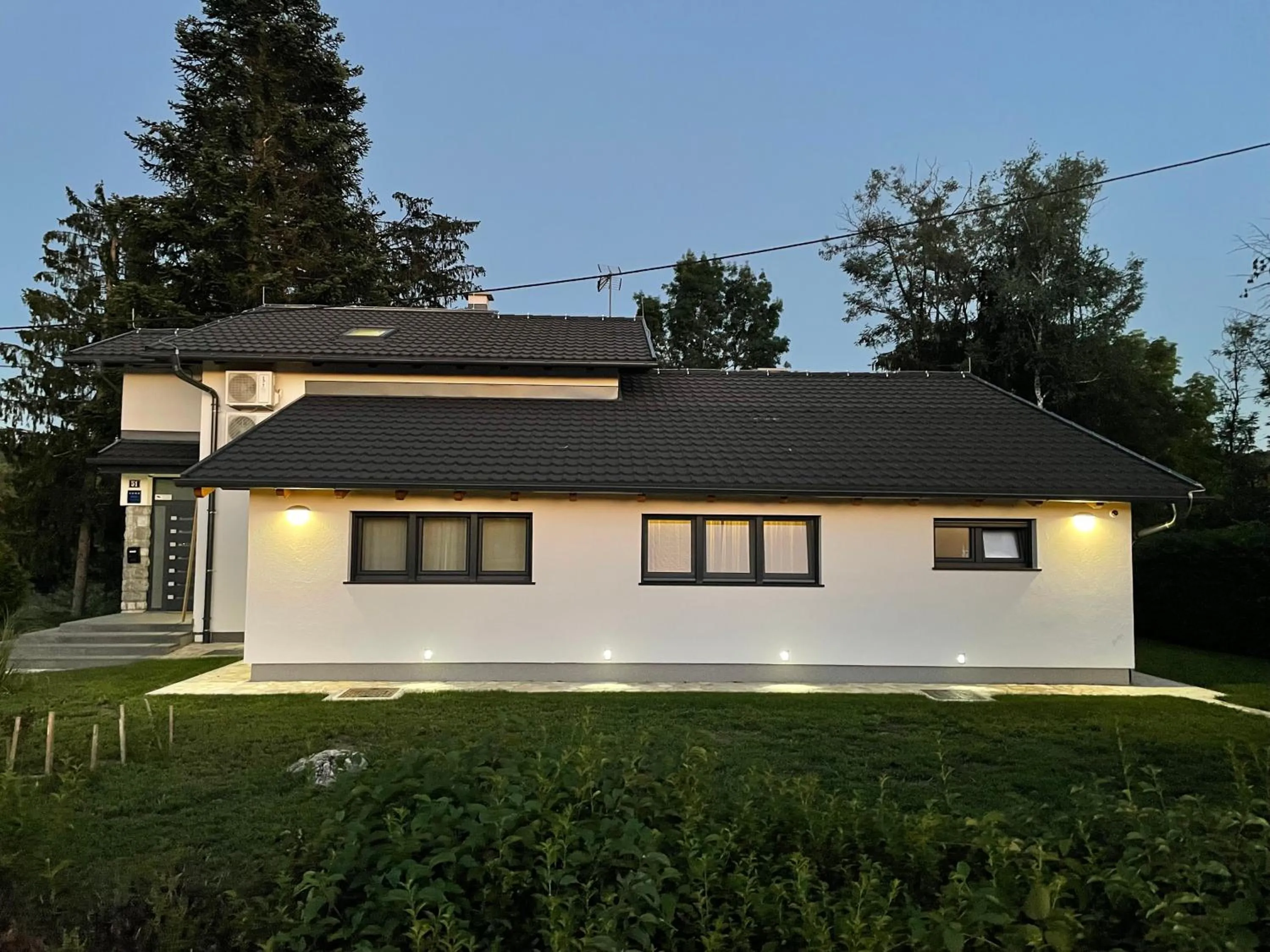 Property building in Pampas apartments Mrežnica
