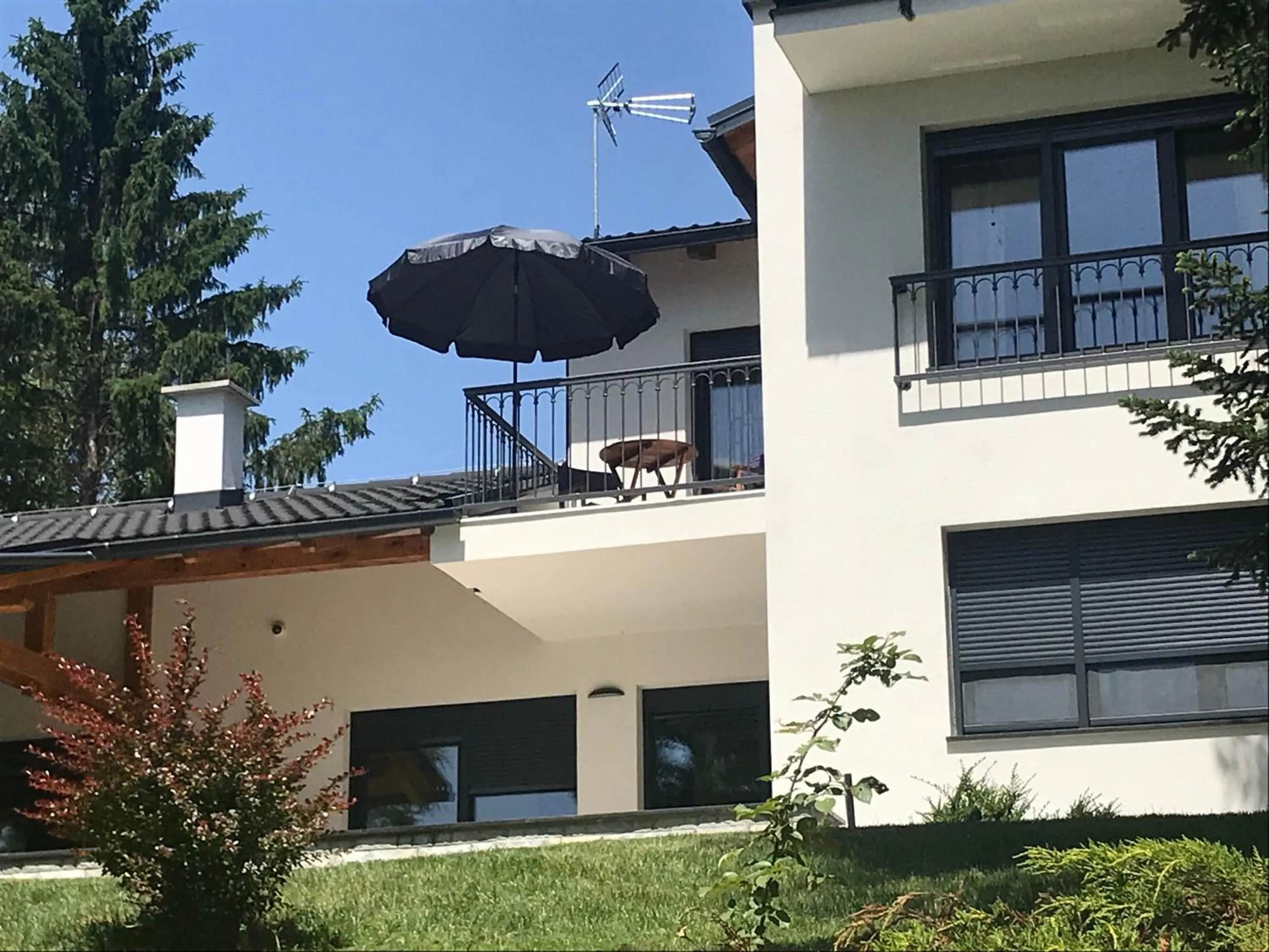 Property building in Pampas apartments Mrežnica