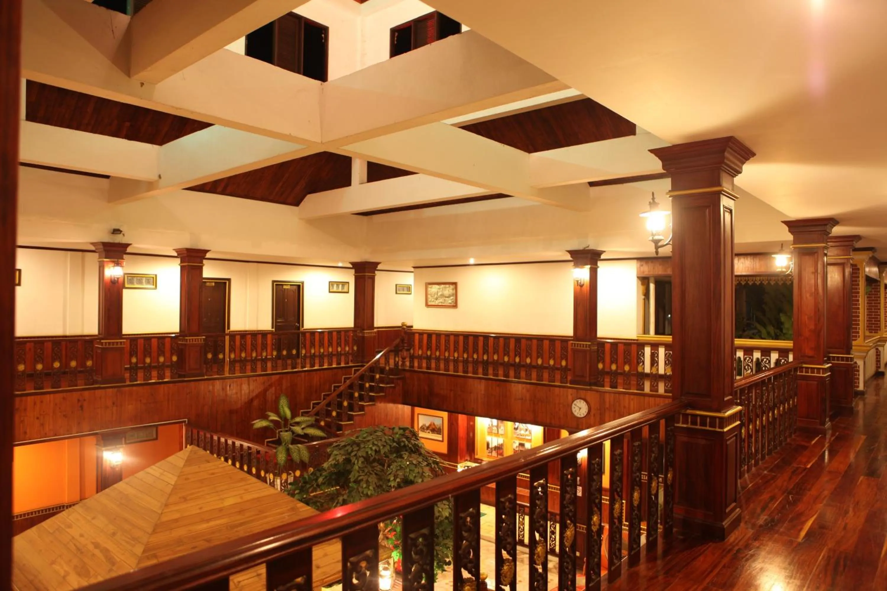 Property building in E-Outfitting Vang Thong Hotel