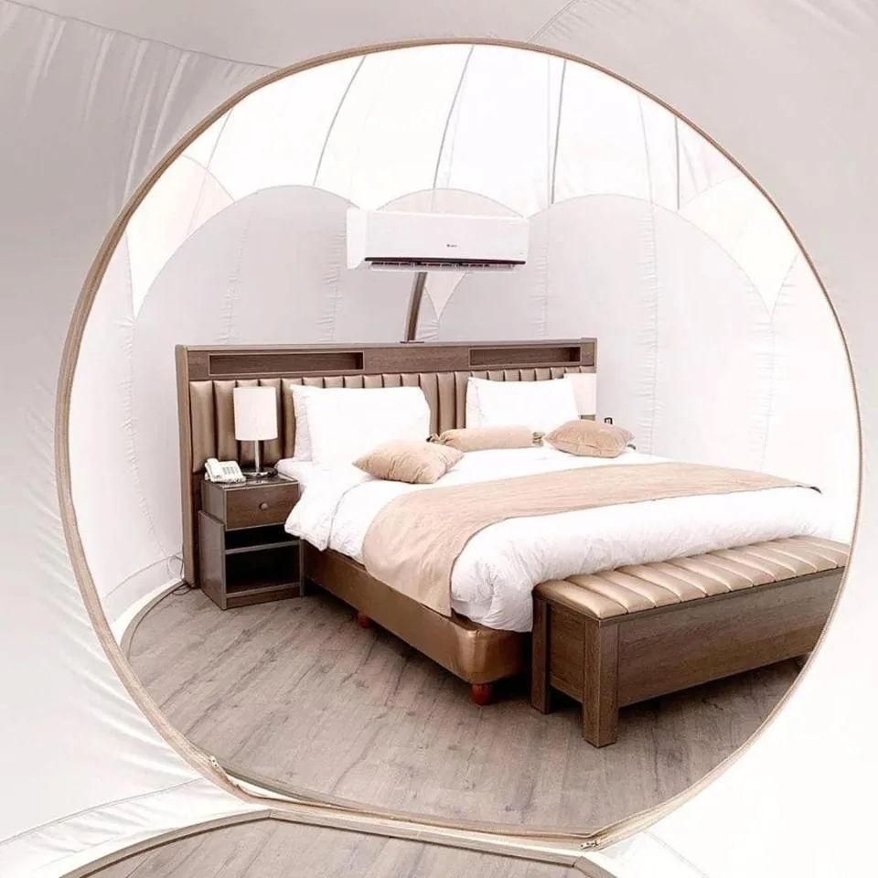 Property building, Bed in Wadi Rum Bubble Luxotel