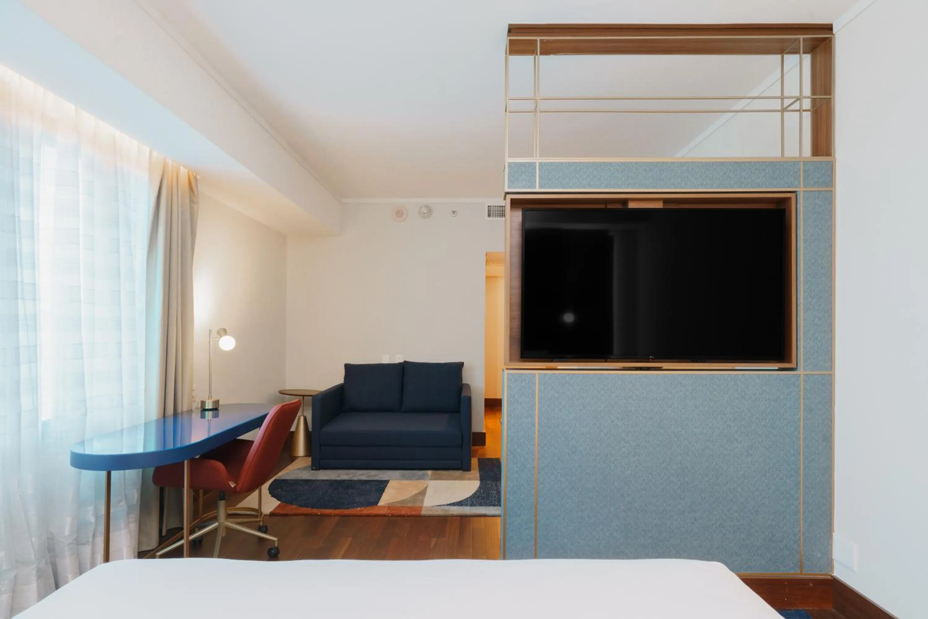 Photo of the whole room, Bed in Hilton Porto Alegre, Brazil