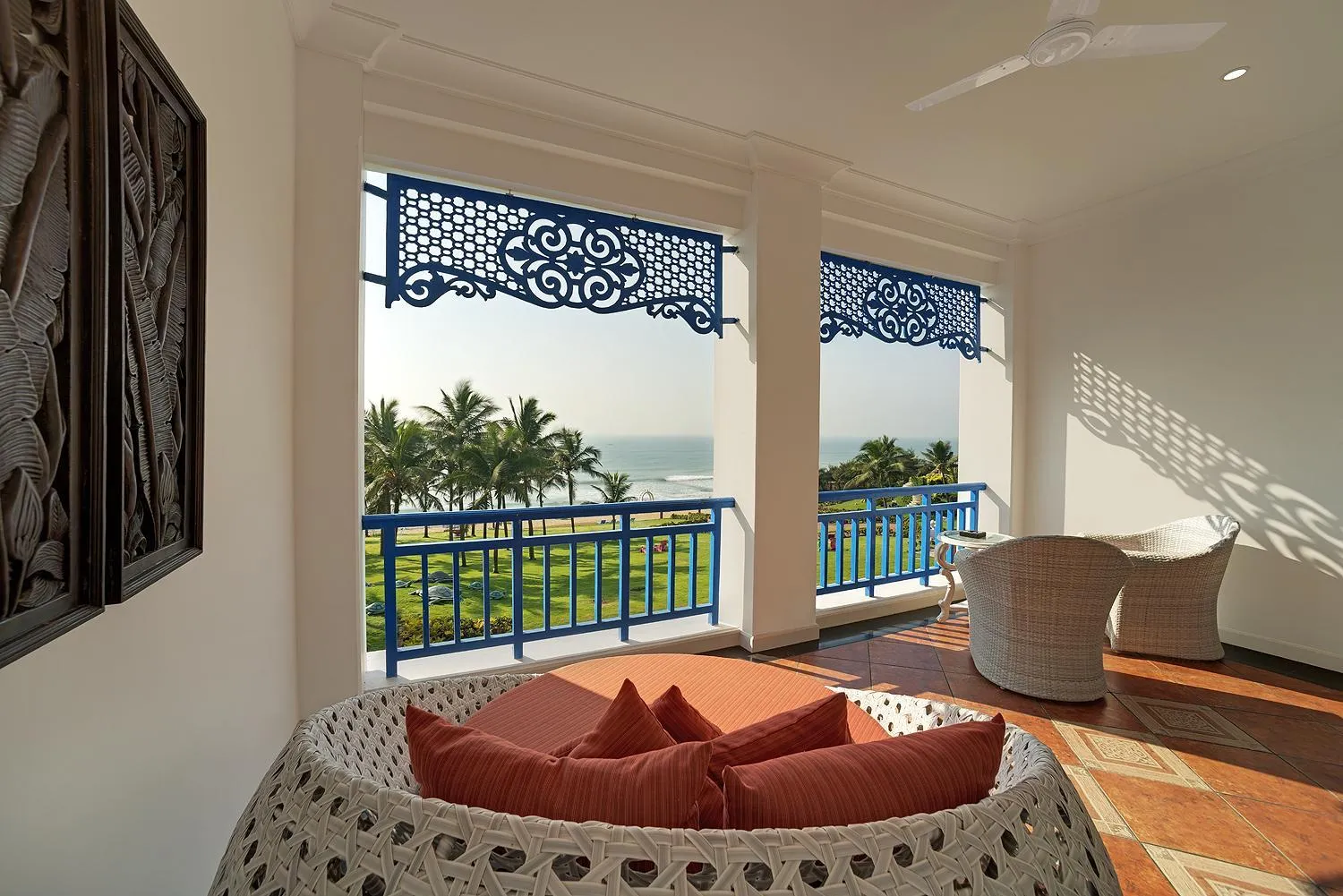 Seating area in Mayfair Palm Beach Resort