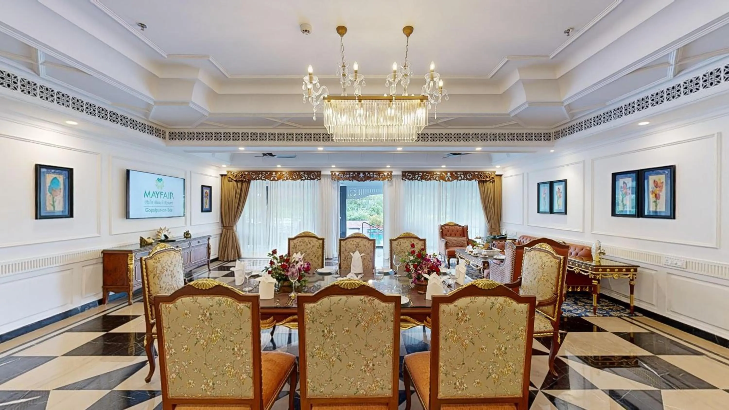 Dinner in Mayfair Palm Beach Resort