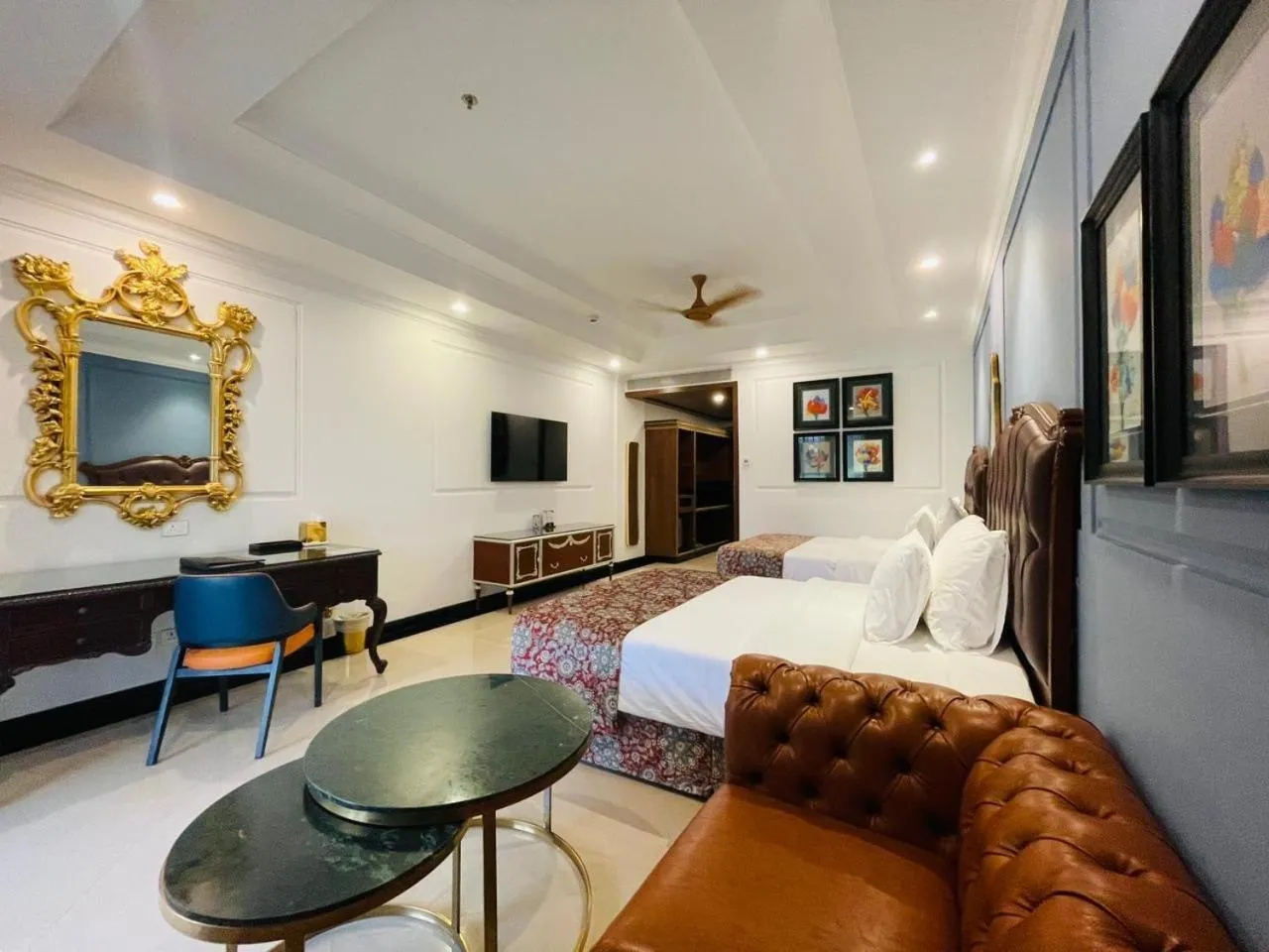 Bedroom in Mayfair Palm Beach Resort