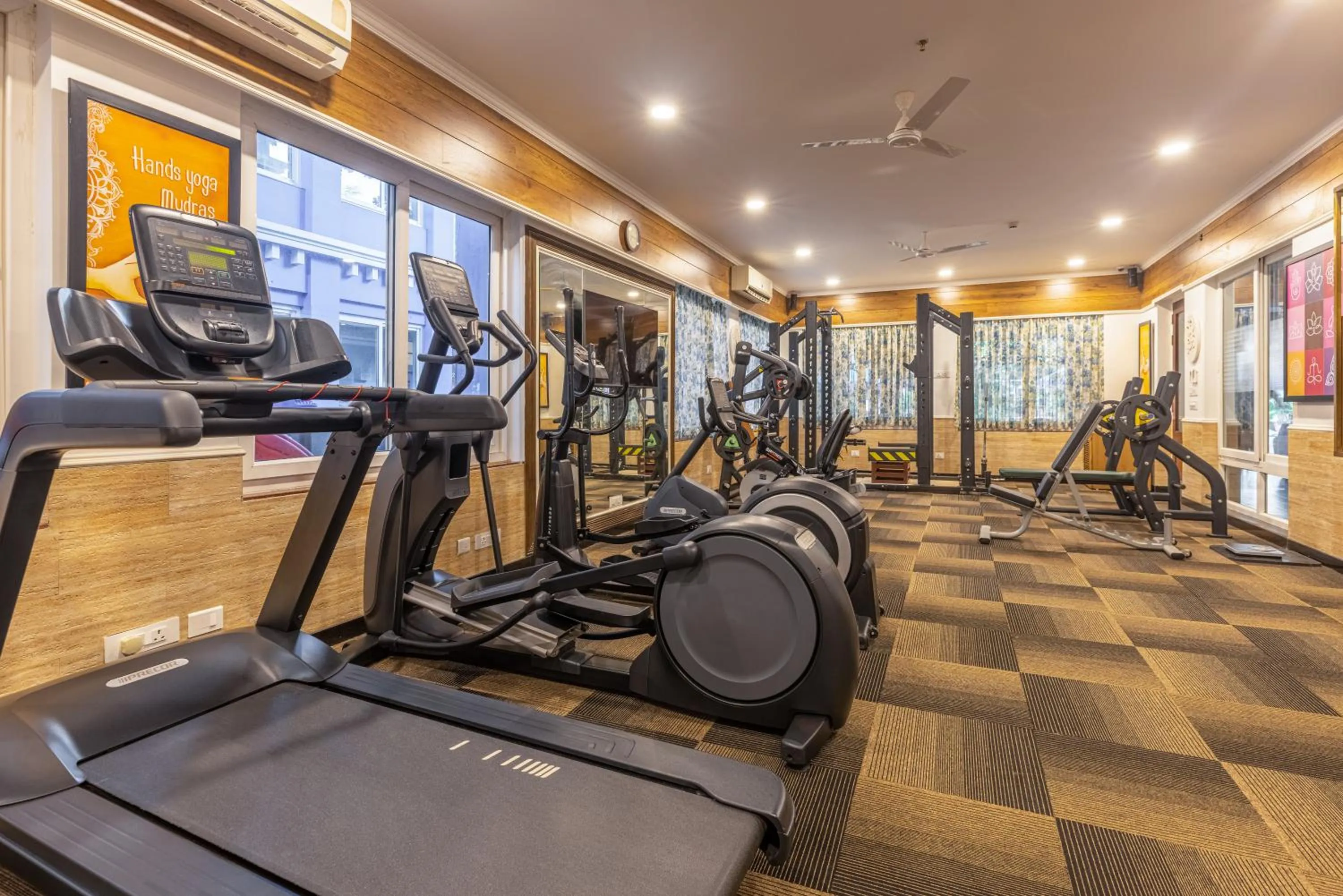 Fitness centre/facilities in Mayfair Palm Beach Resort