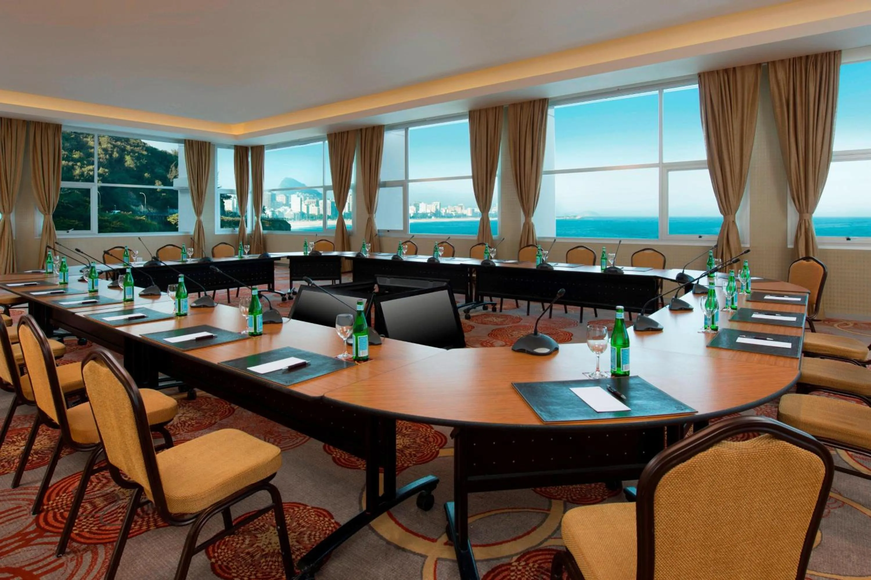 Meeting/conference room in Sheraton Grand Rio Hotel & Resort