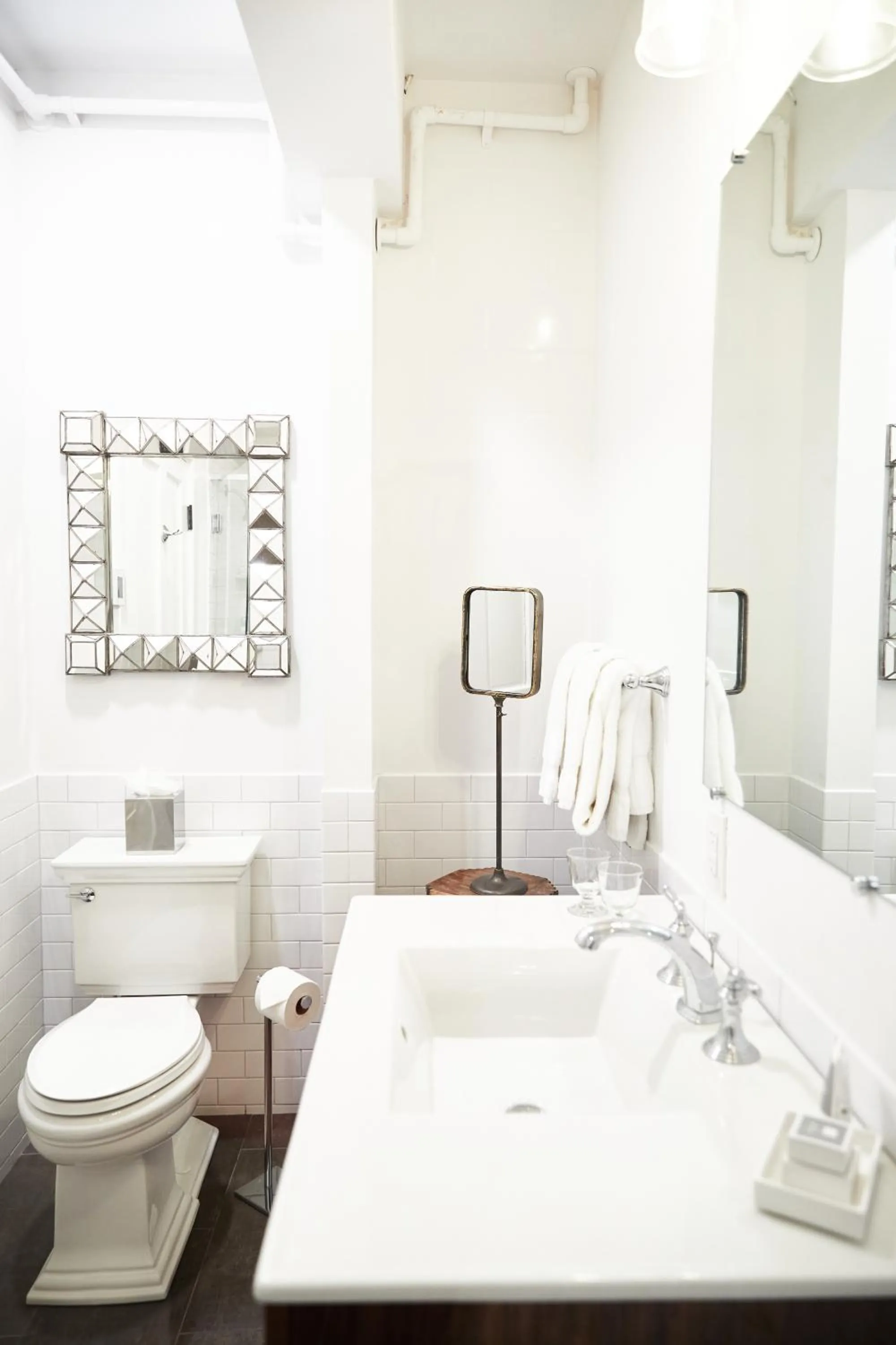 Bathroom in Shelter Harbor Inn