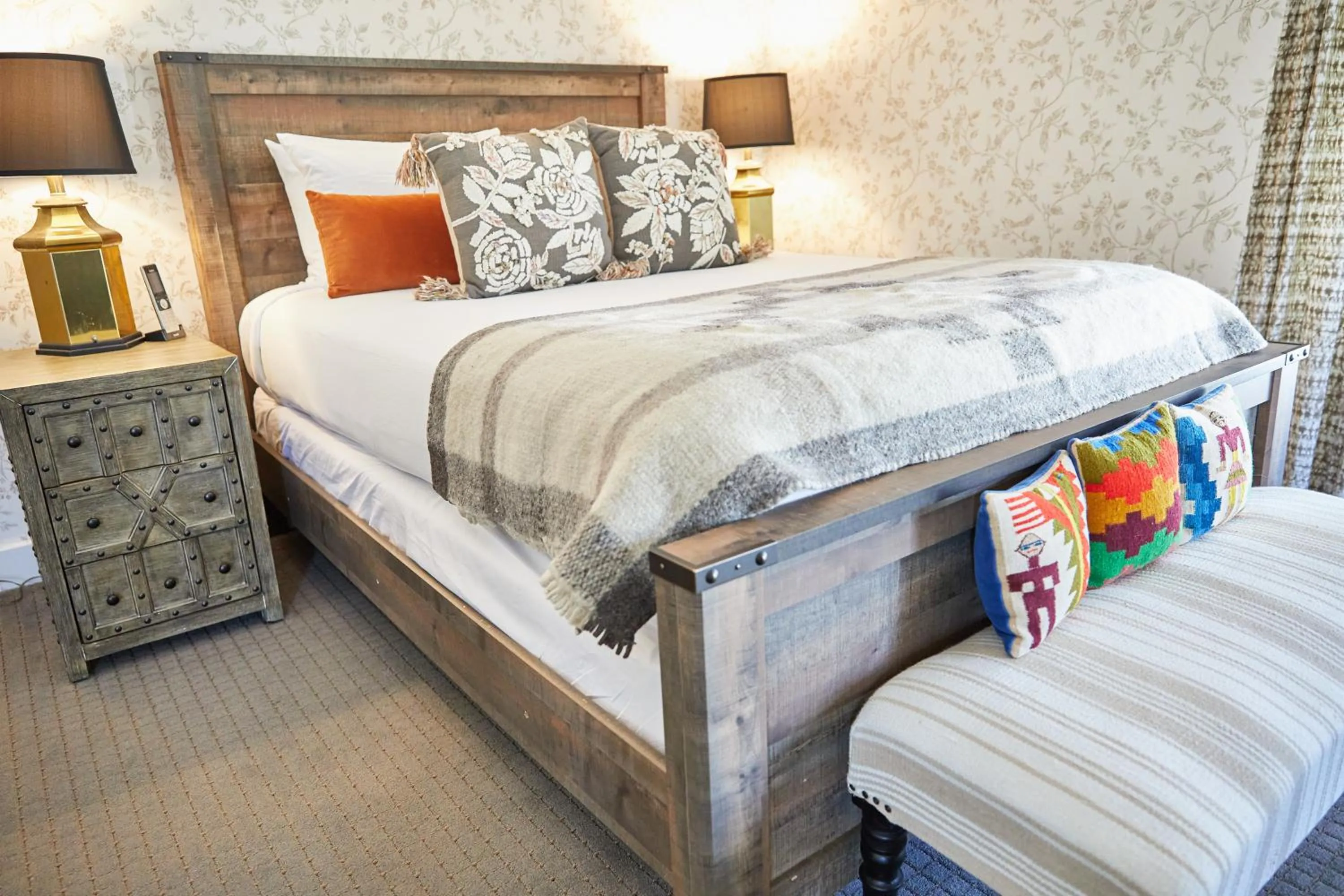 Photo of the whole room, Bed in Shelter Harbor Inn