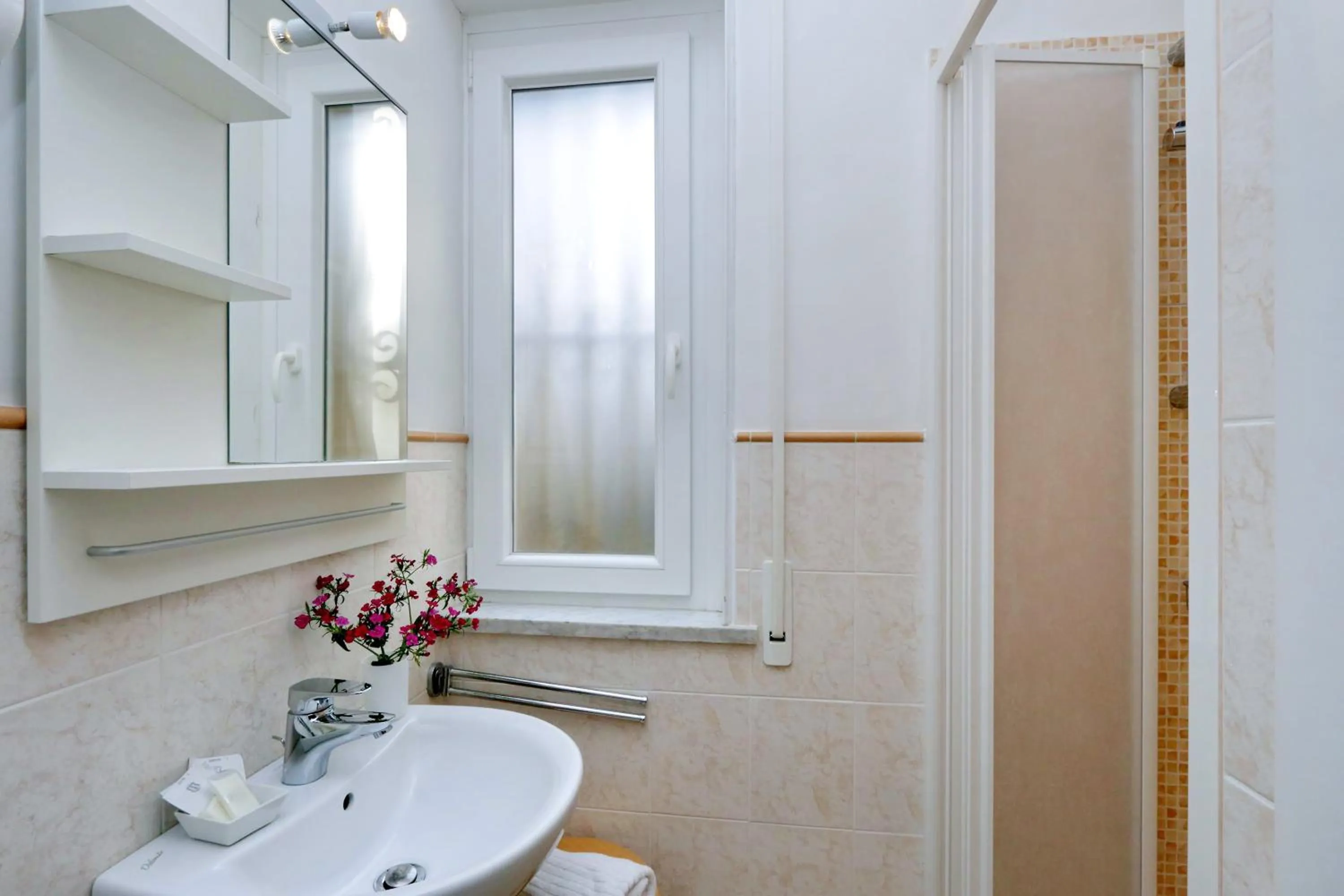 Bathroom in I Pini di Roma - Rooms & Suites