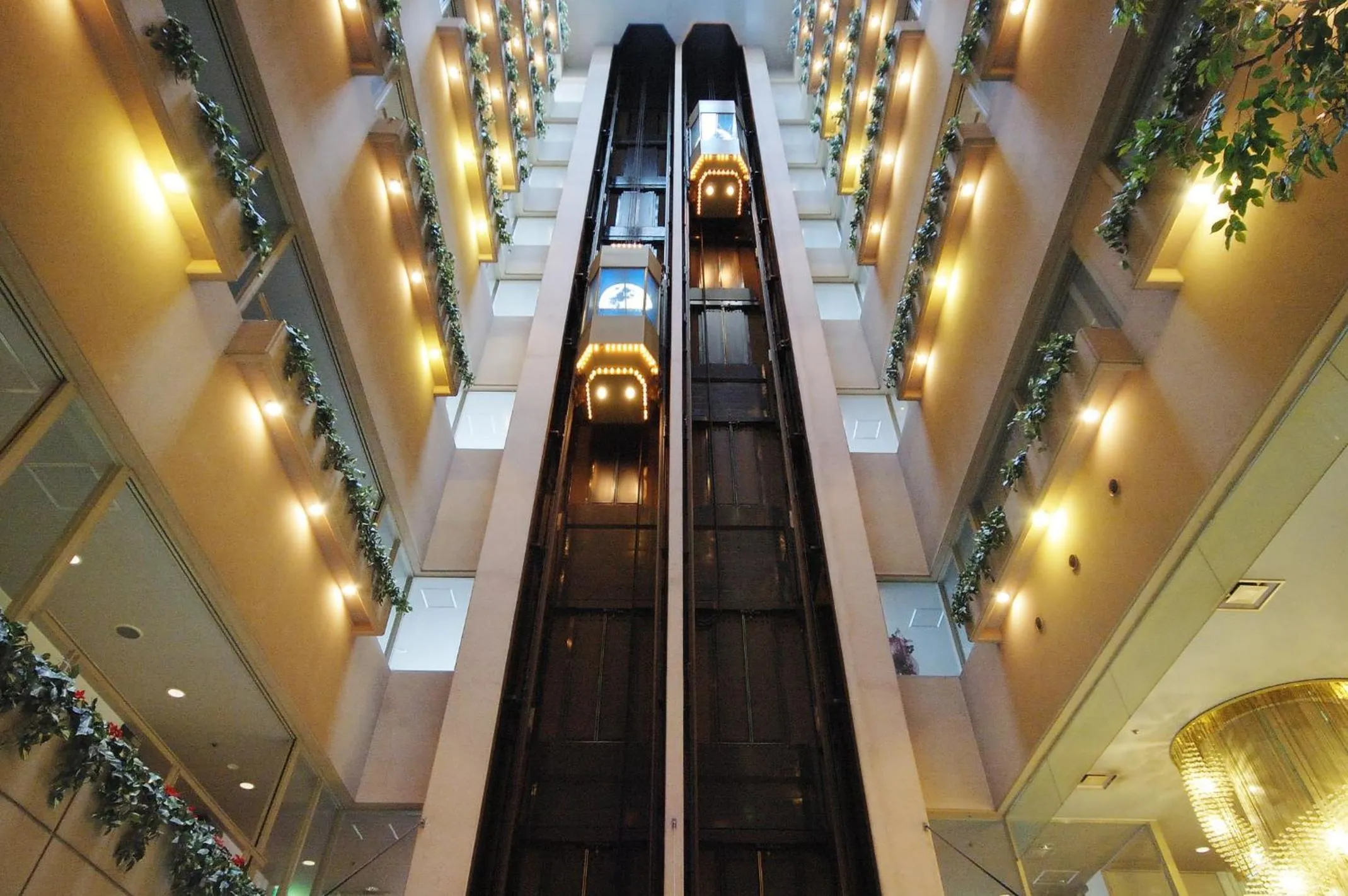 Decorative detail in Hanayuzuki