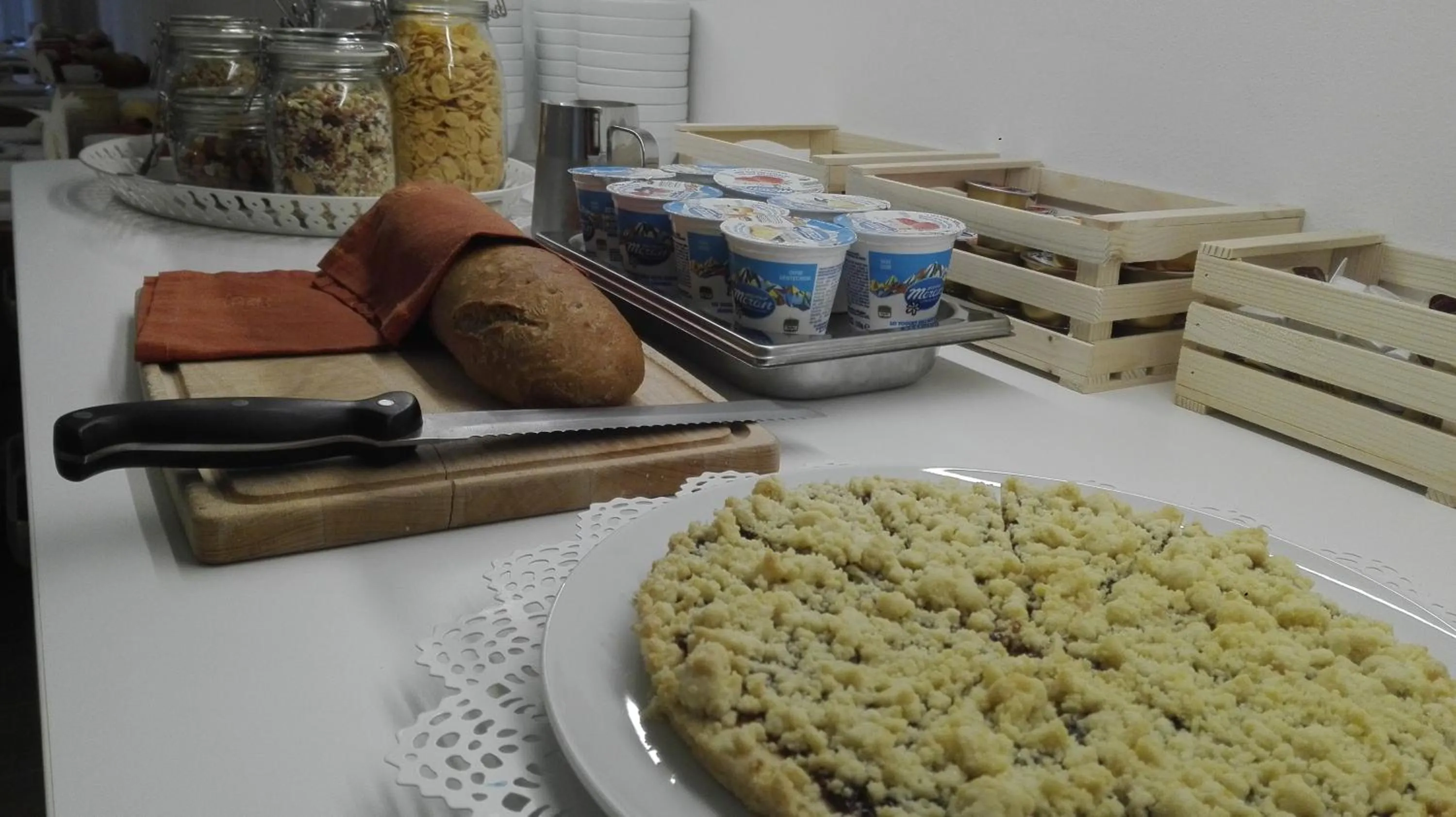 Continental breakfast in B&B Casa Sartori