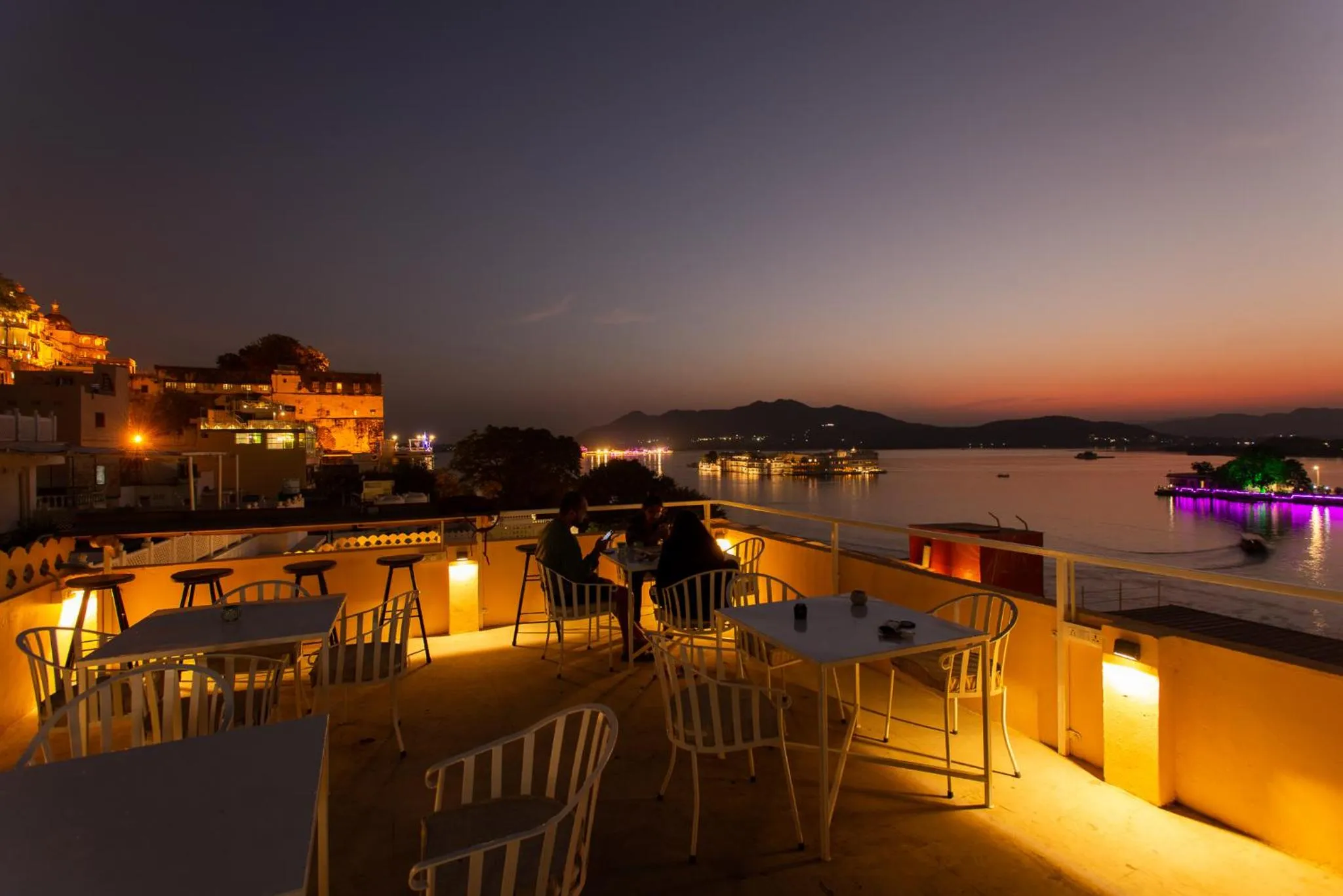 Property building in Hostel Mantra