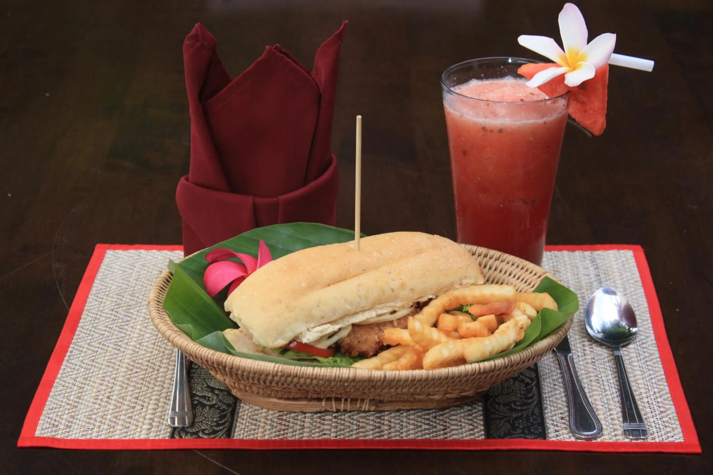 Restaurant/places to eat in Grand Sea Beach Resort