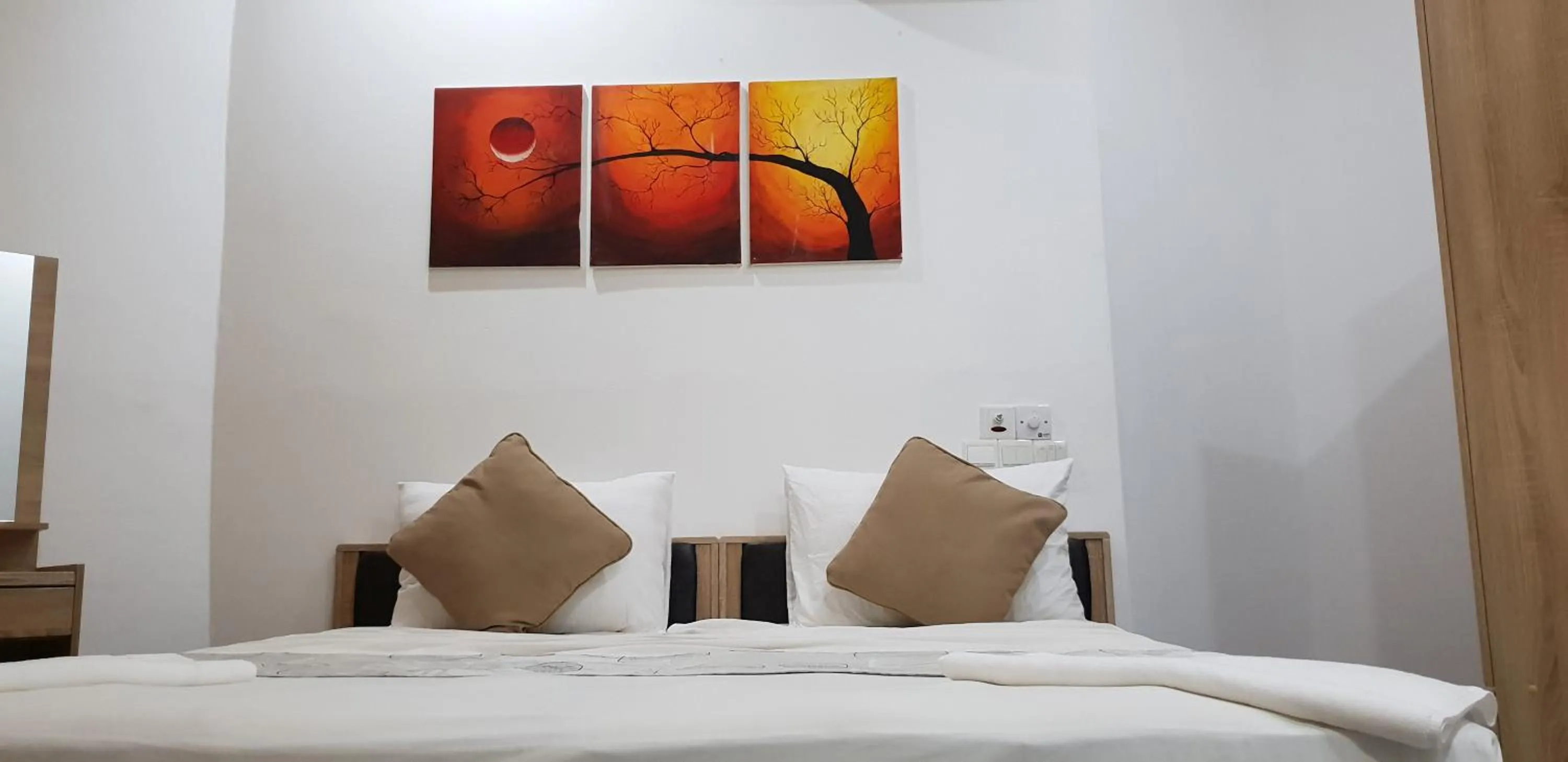 Bedroom, Bed in Arora Inn