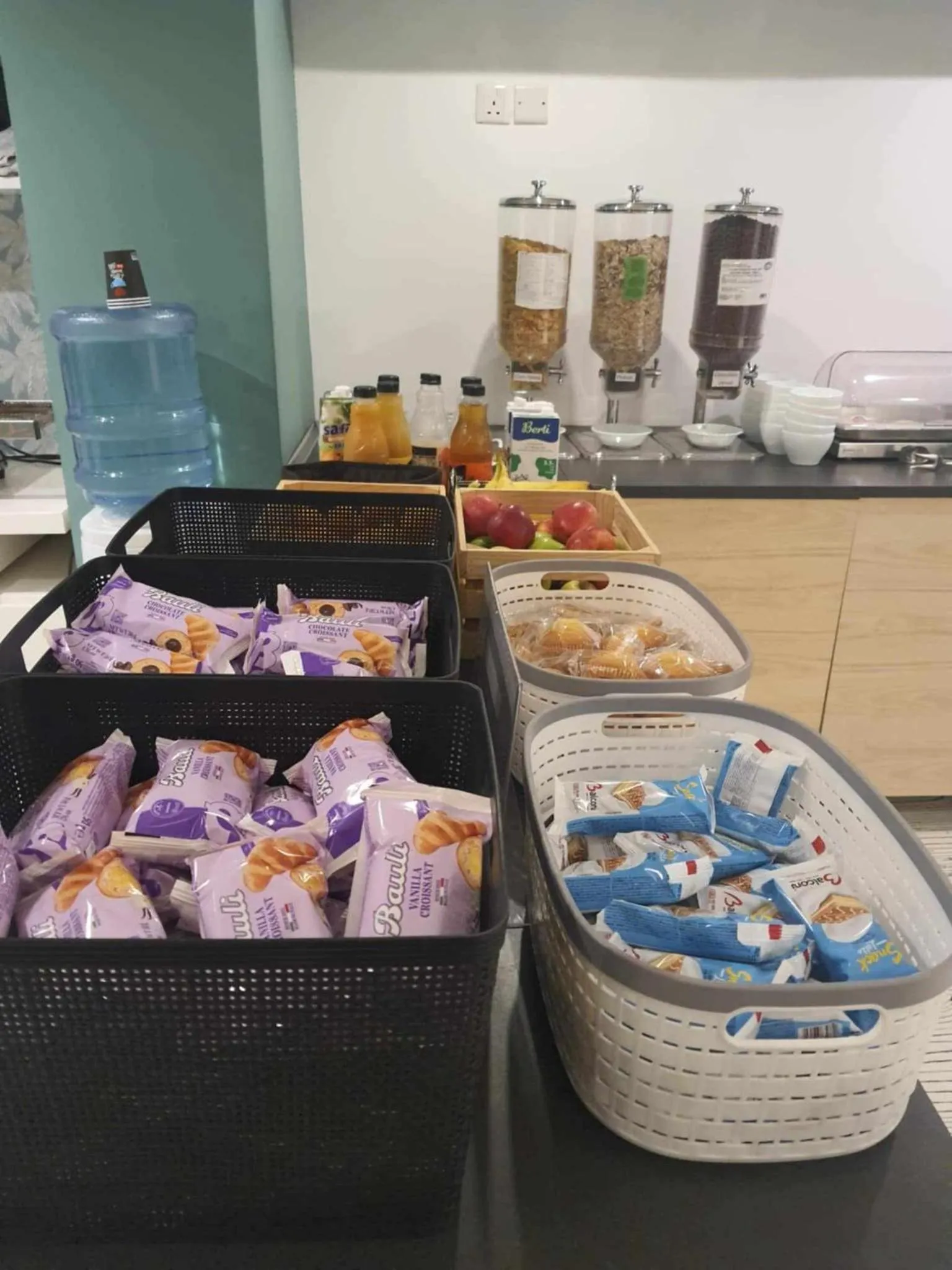 Breakfast in Day's Inn Hotel and Residence