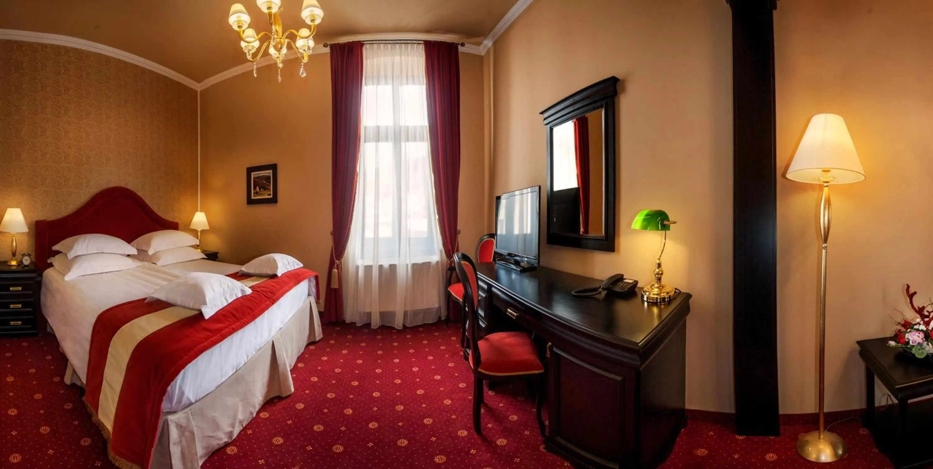 Photo of the whole room, Bed in Hotel Central Park Sighisoara