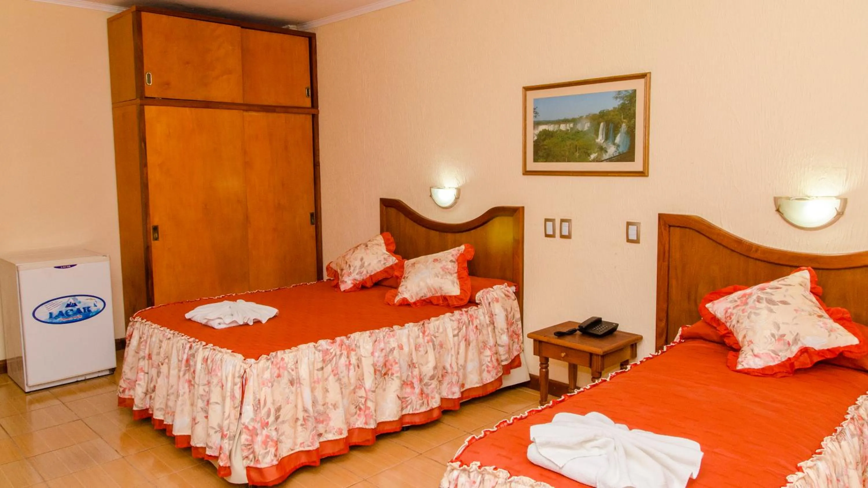 Bedroom, Bed in Hotel Carmen