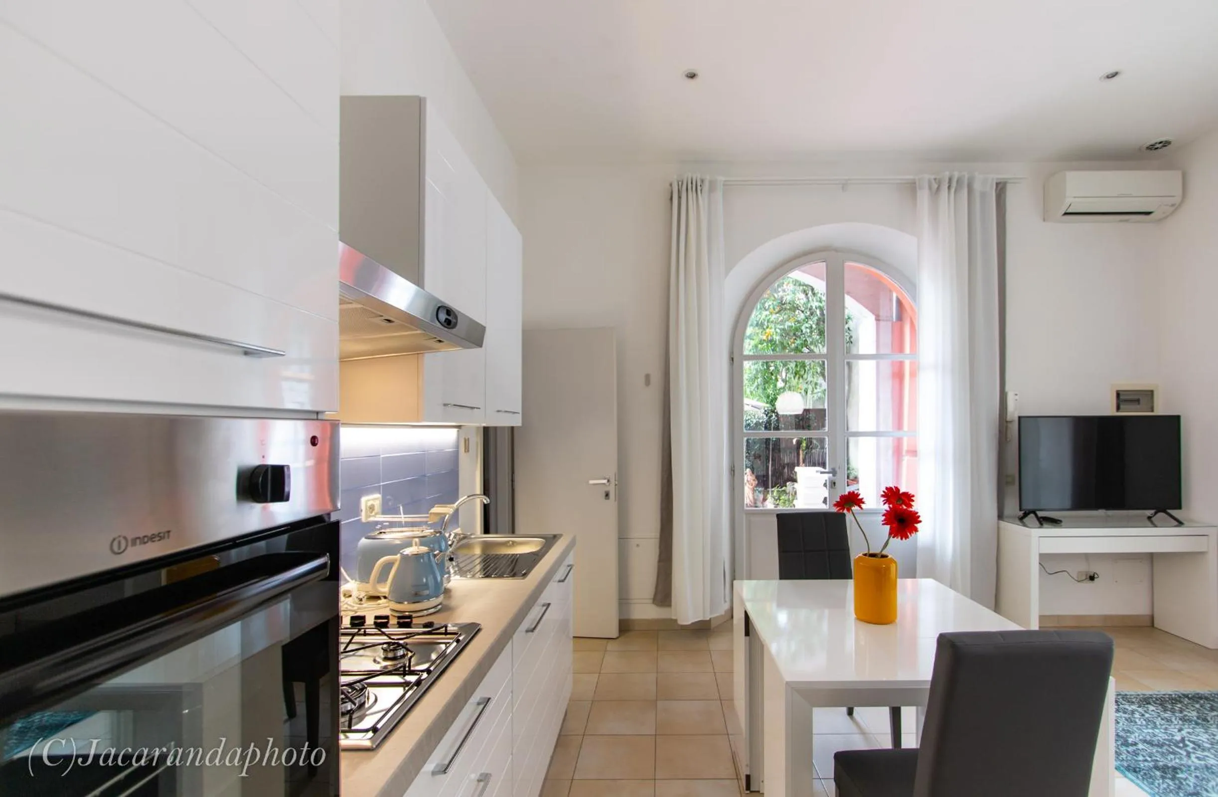 Kitchen or kitchenette in La Suite di Bonnes Vacances