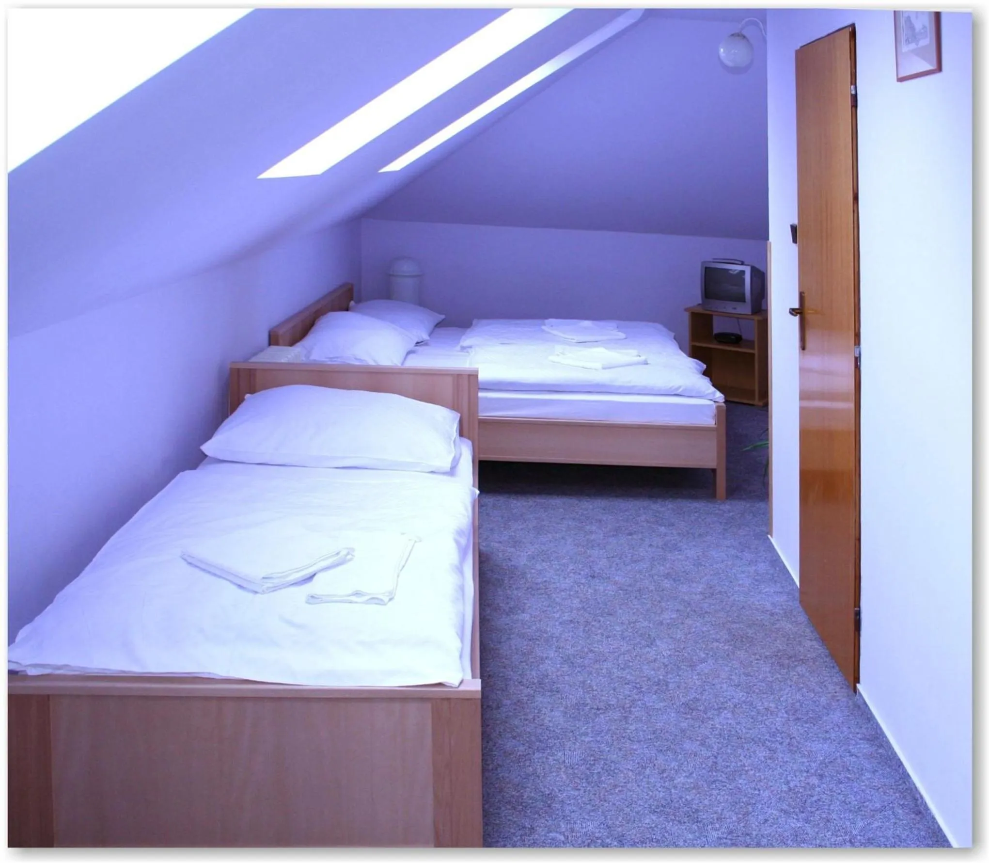 Photo of the whole room, Bed in Pension Filip
