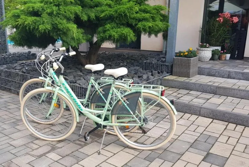 Cycling in HOTEL CSOPAK Resort & Lake