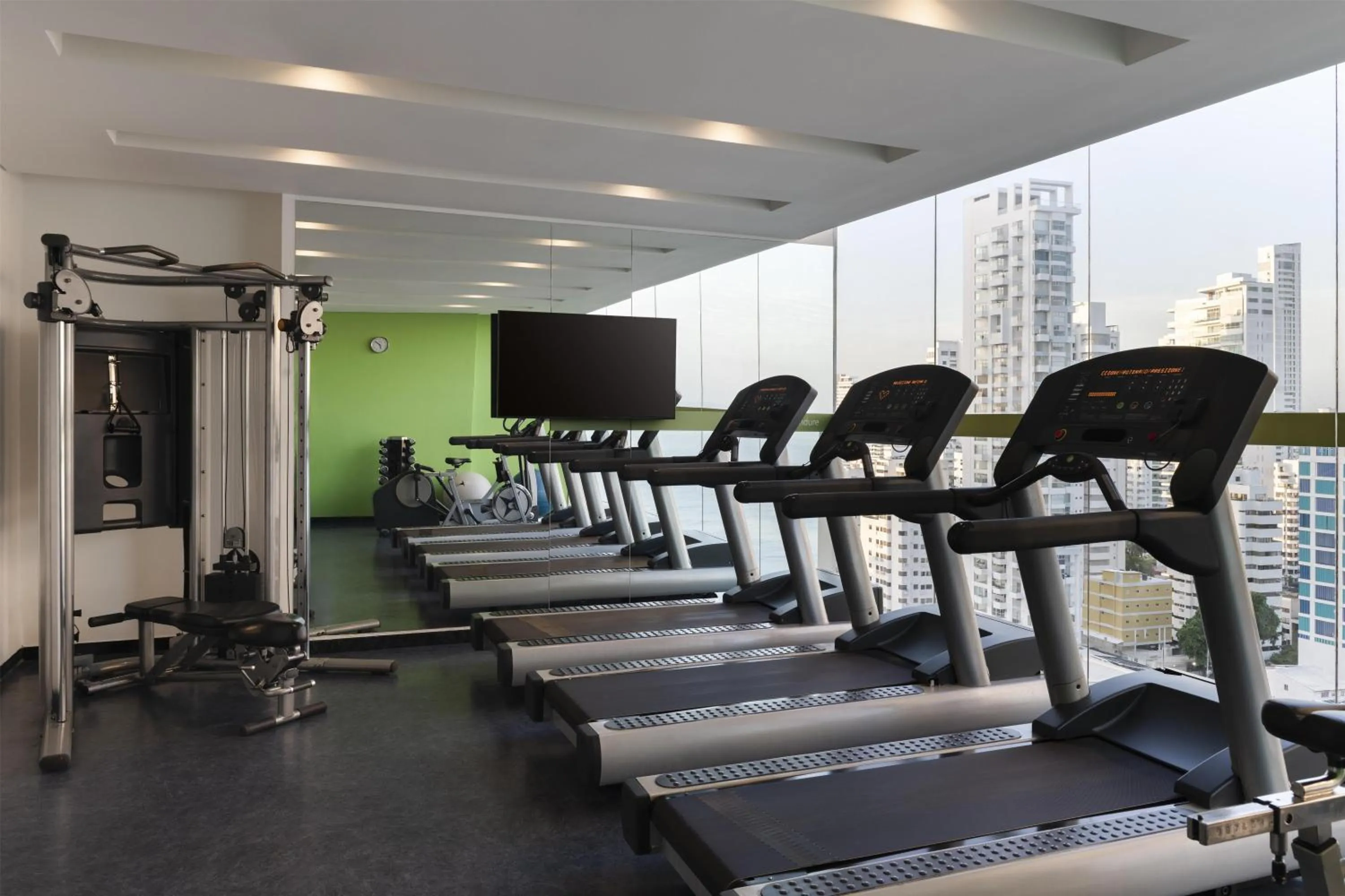 Fitness centre/facilities in Hampton by Hilton Cartagena