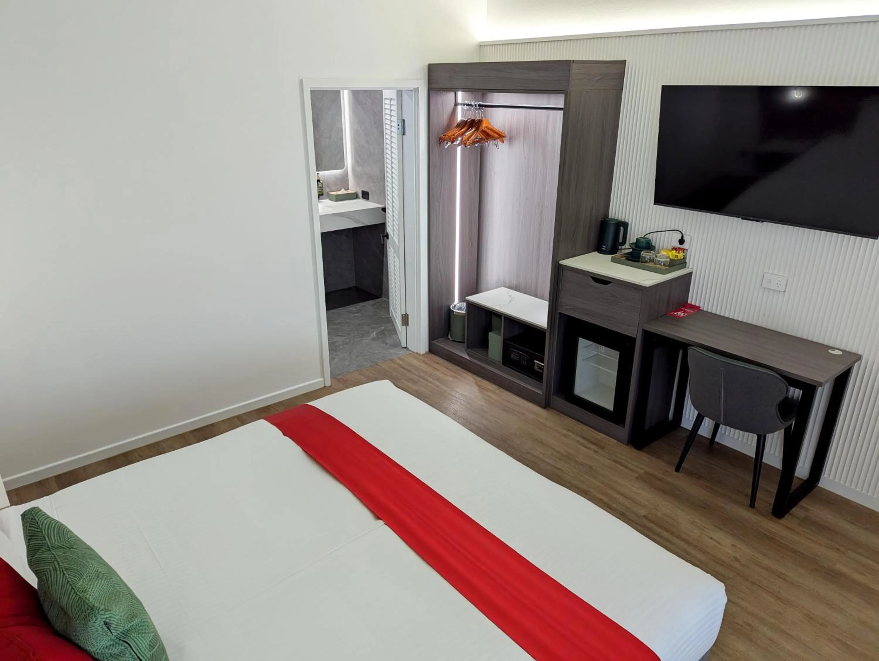 Bedroom, Bed in Ramada By Wyndham Cairns City Centre