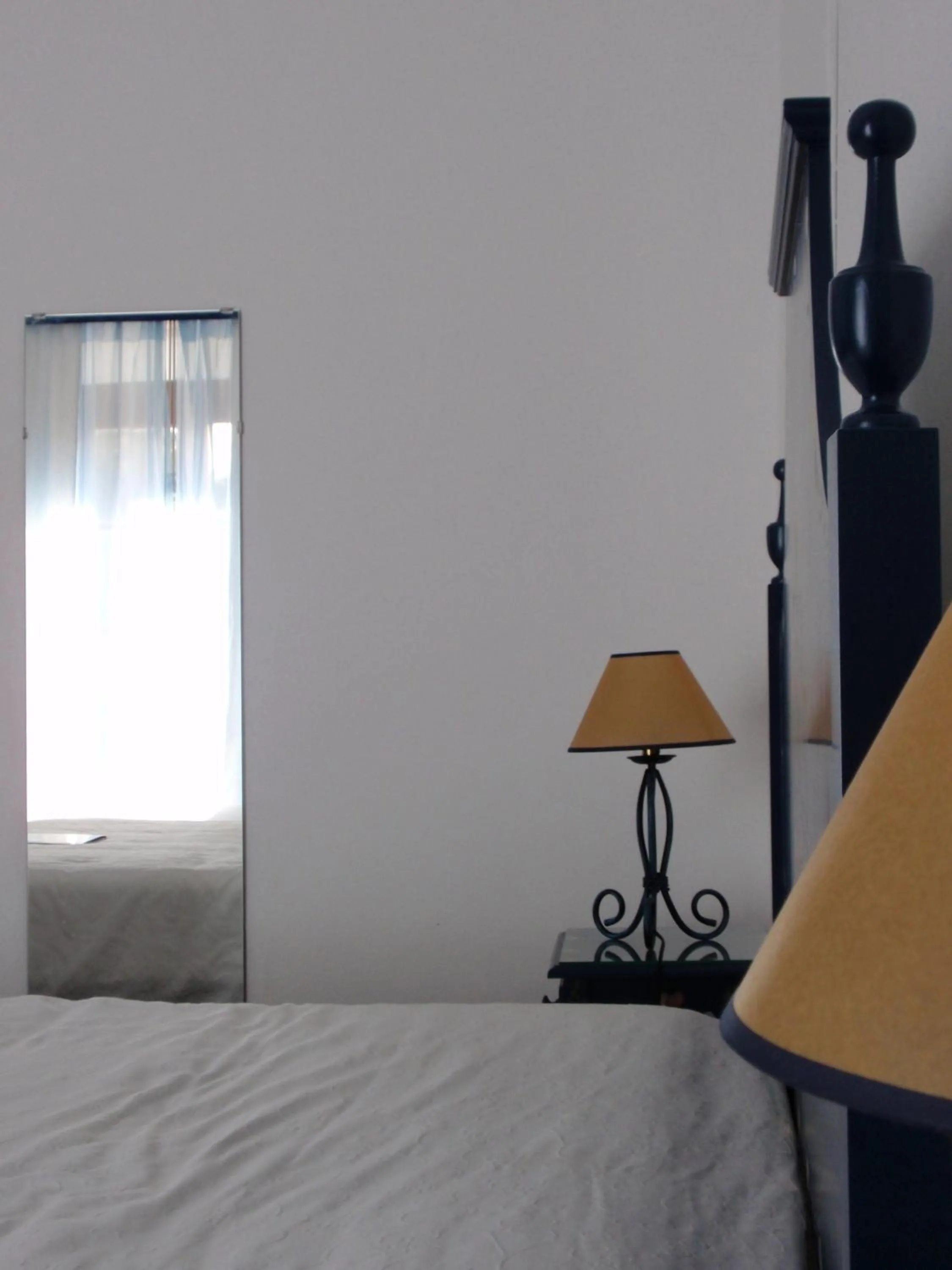 Bed in Alentejano Low Cost Hotel