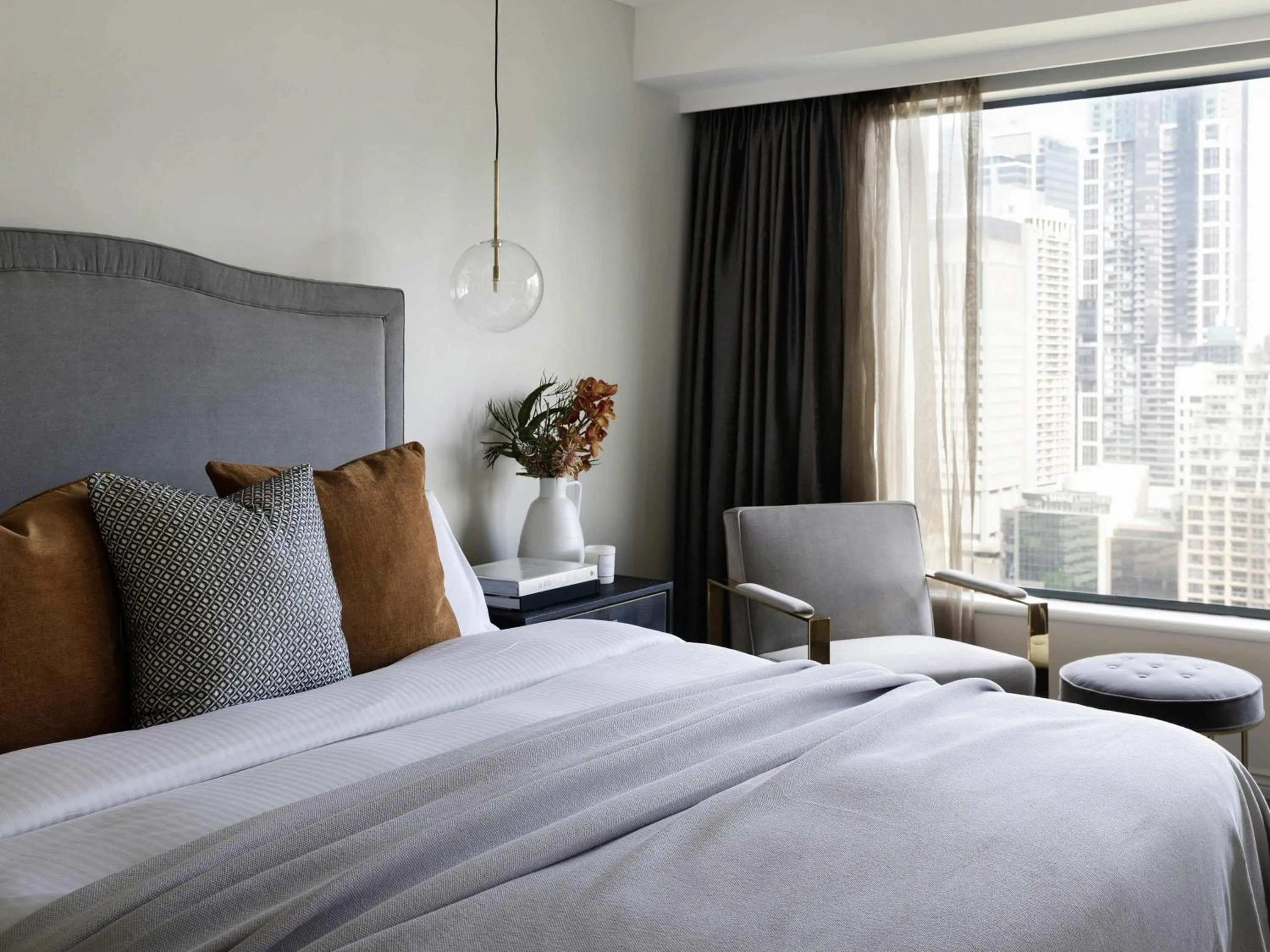 Bedroom, Bed in Pullman Sydney Hyde Park