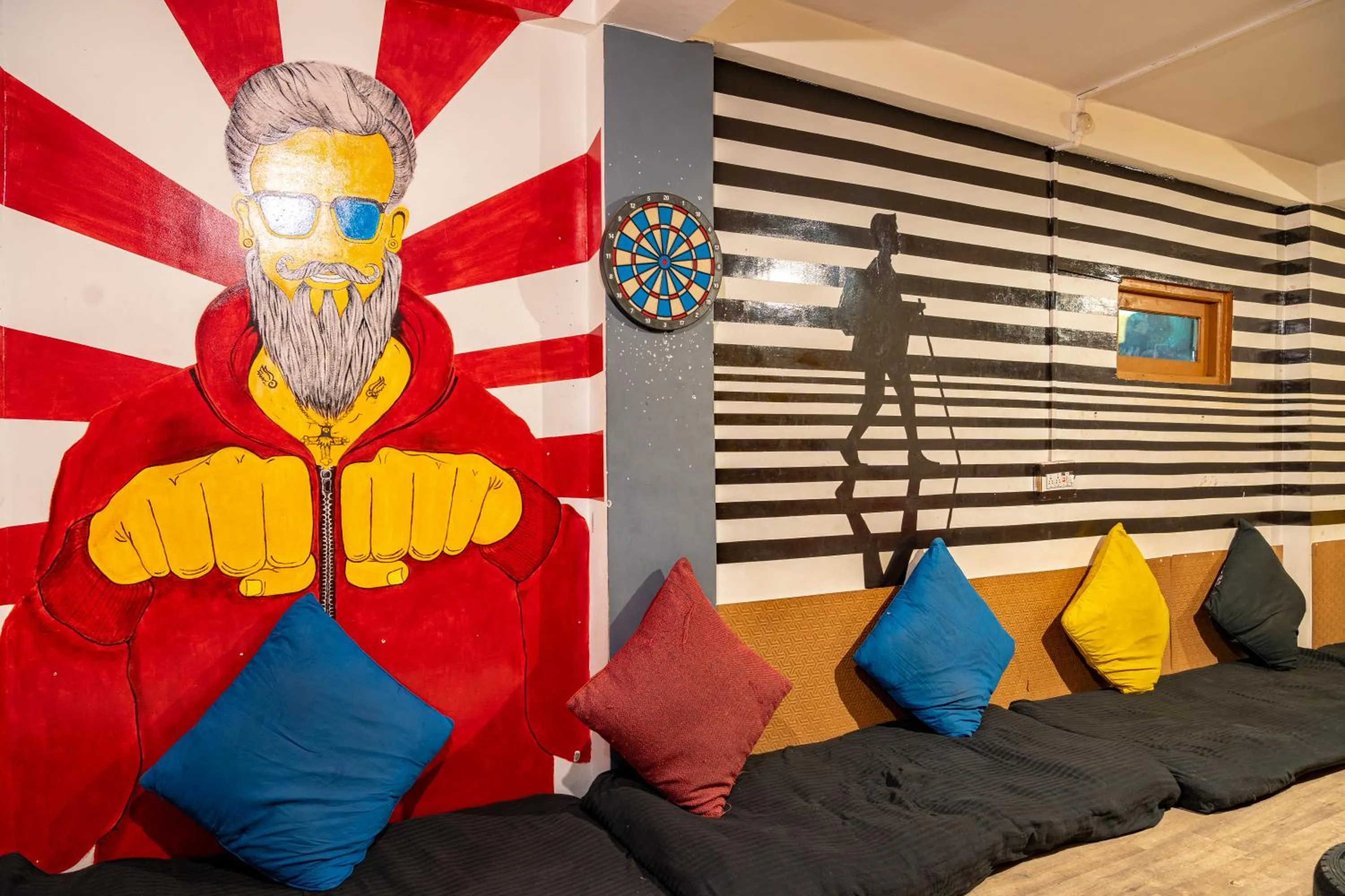 Seating area in Whoopers Hostel Tosh