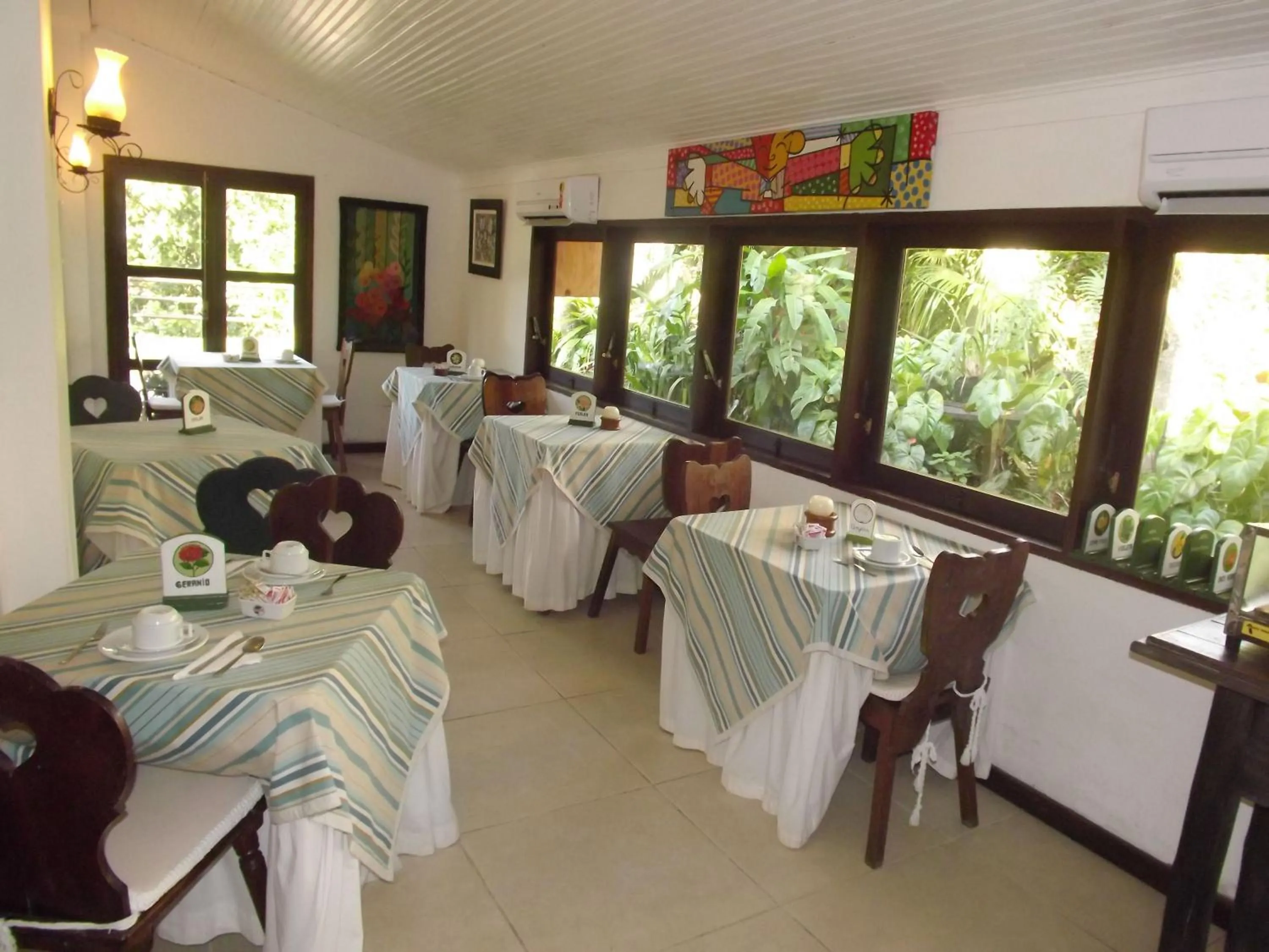 Restaurant/places to eat in Hotel Vivenda Penedo