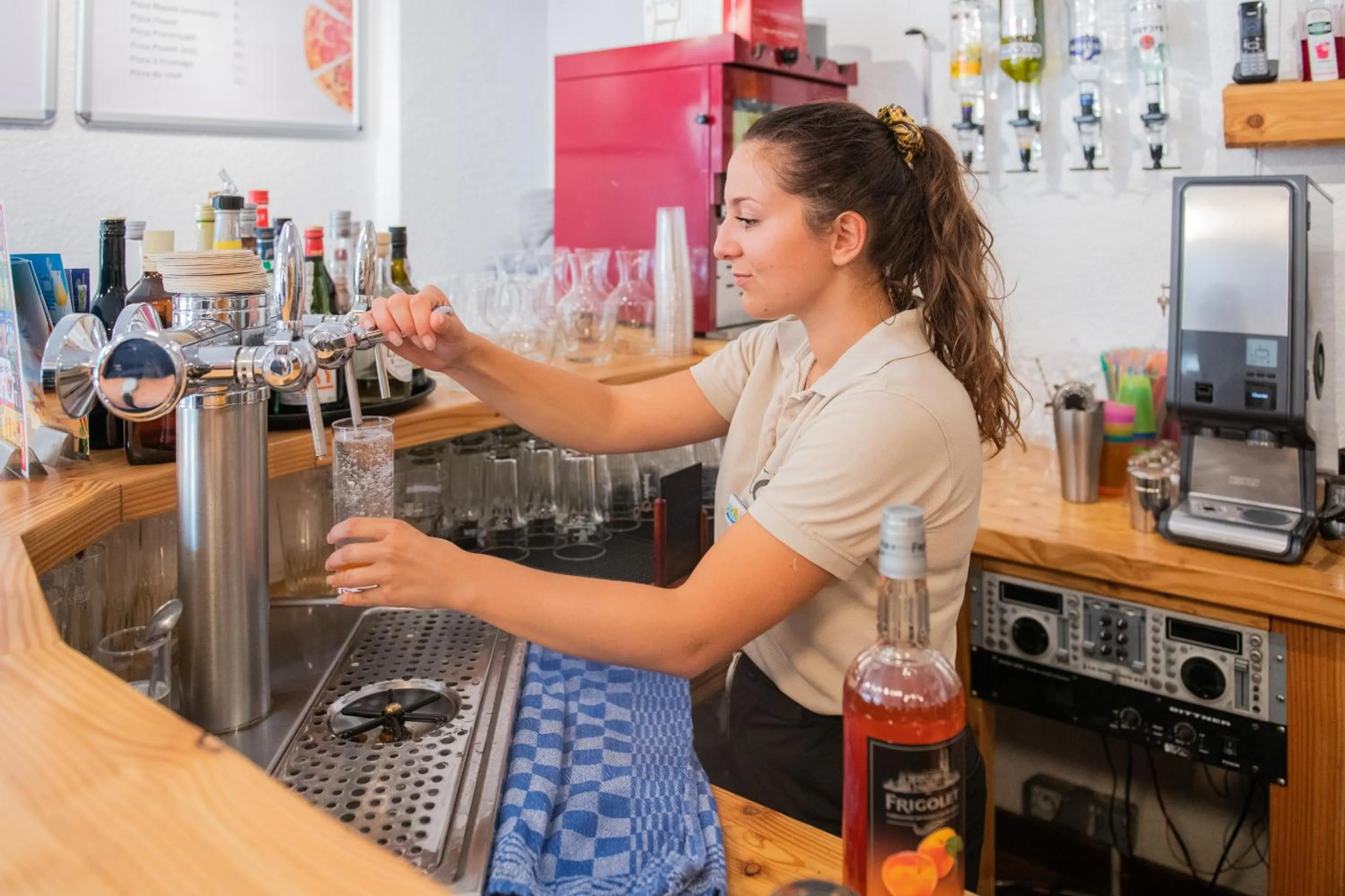 Restaurant/places to eat in Camping RCN Belledonne