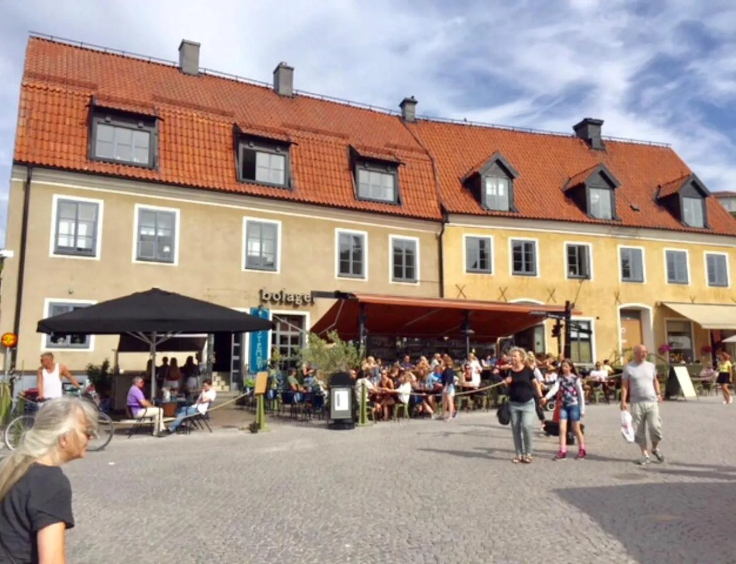 Facade/entrance in Stora Torget - Visby Lägenhetshotell