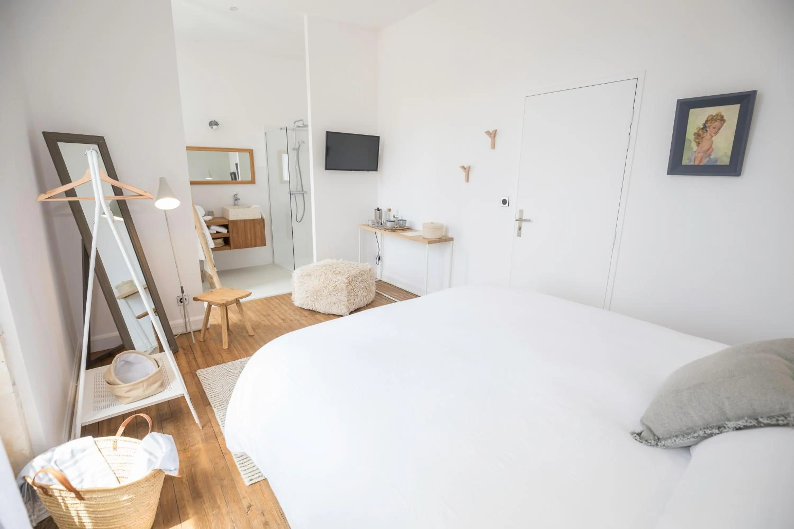 Shower, Bed in L’Ostréale