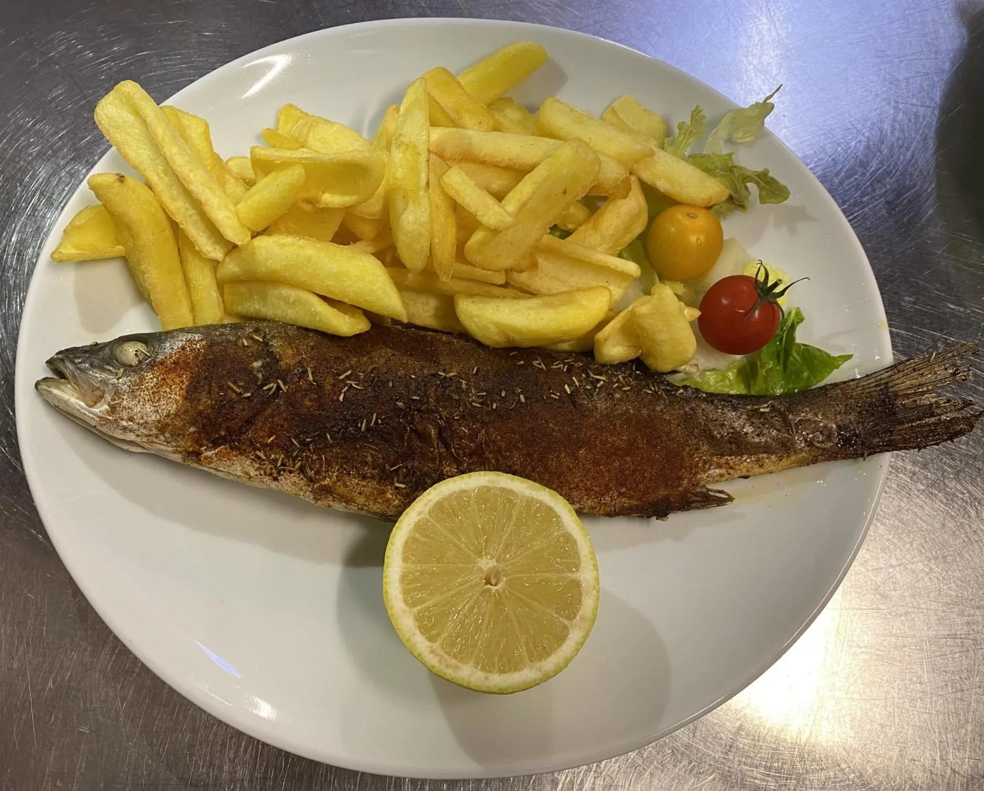 Restaurant/places to eat in LOGIS Hôtel Restaurant La Chaumière