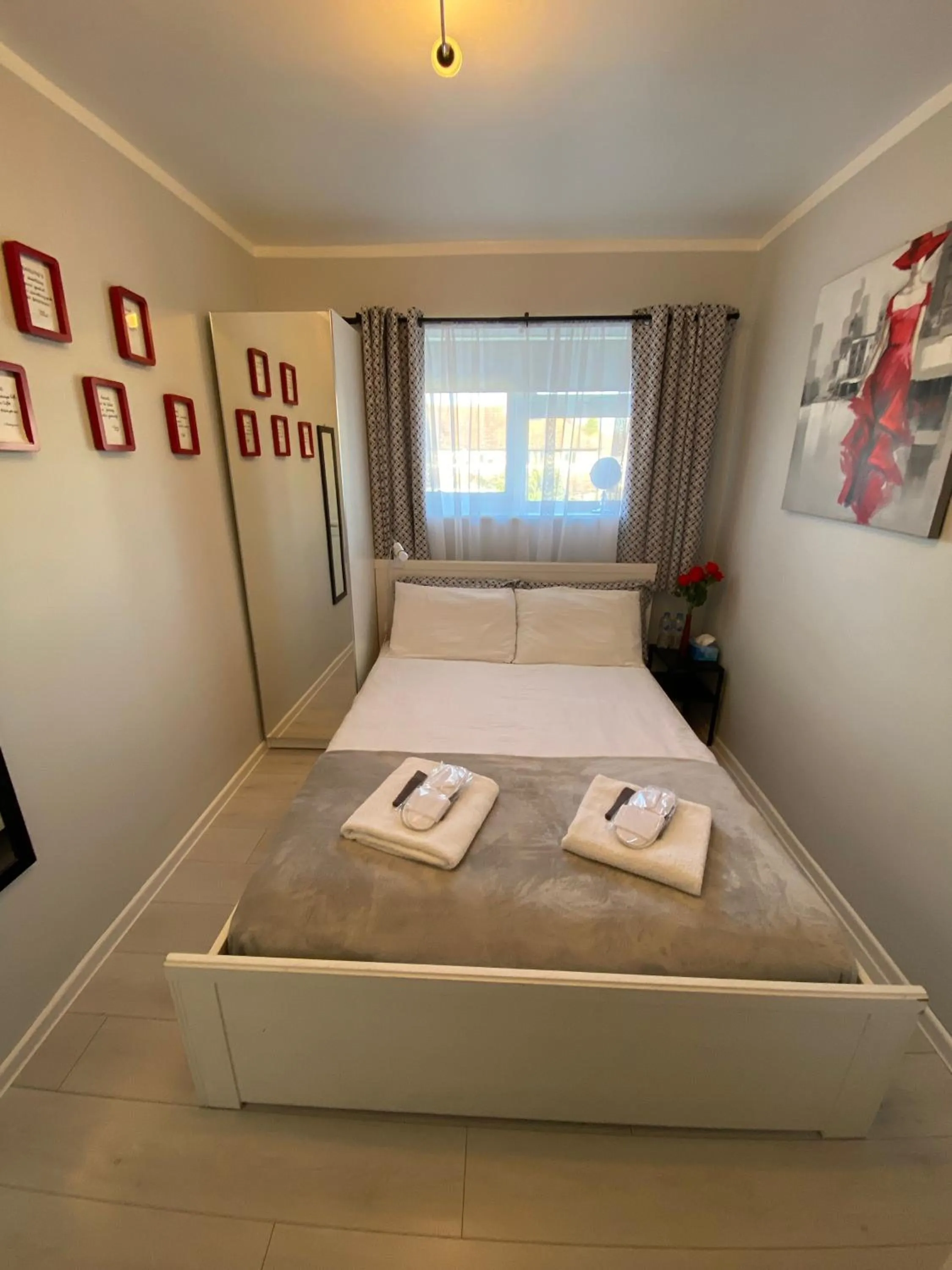 Bed in Comfortable rooms in the house