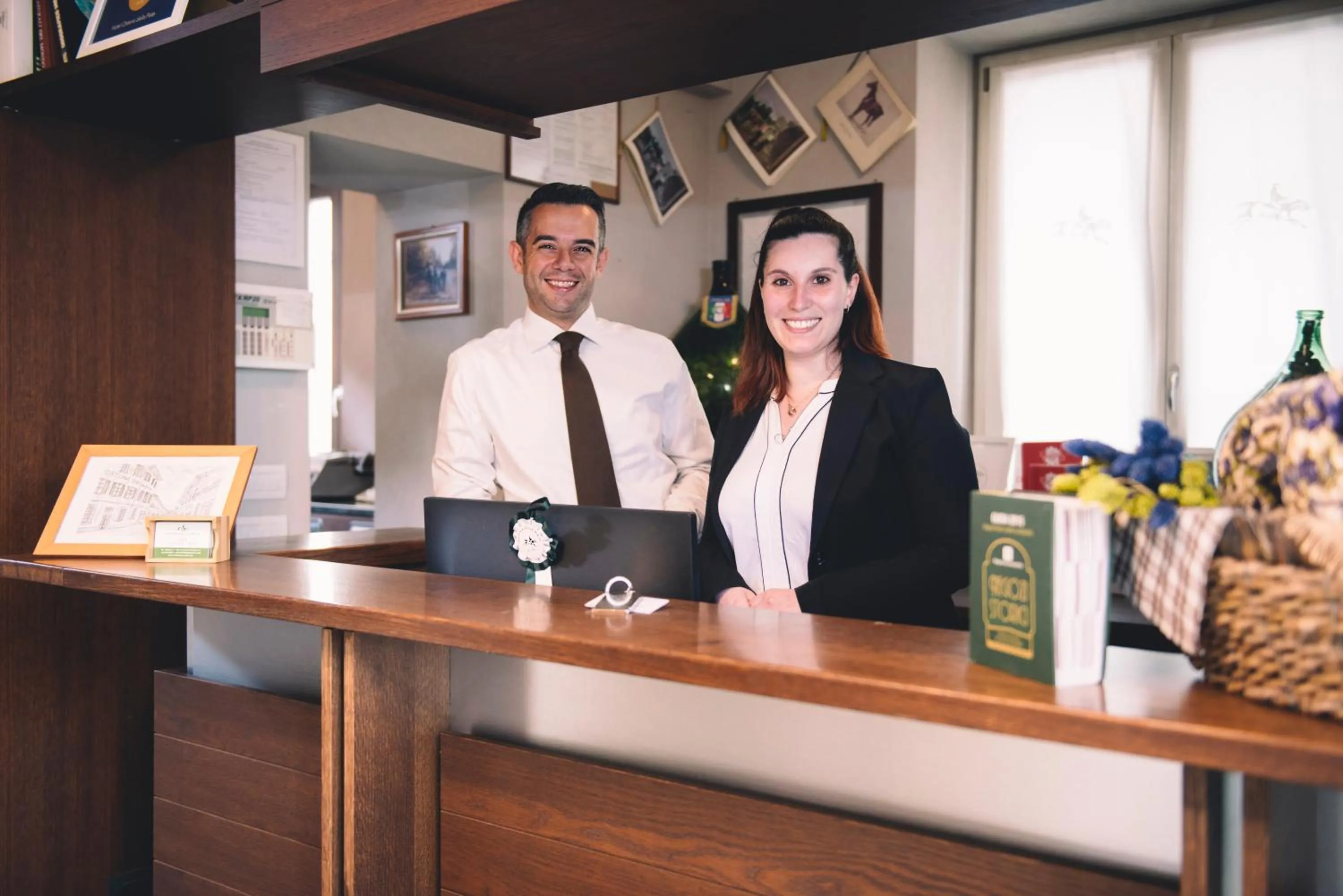 Staff in Hotel Osteria della Pista dal 1875