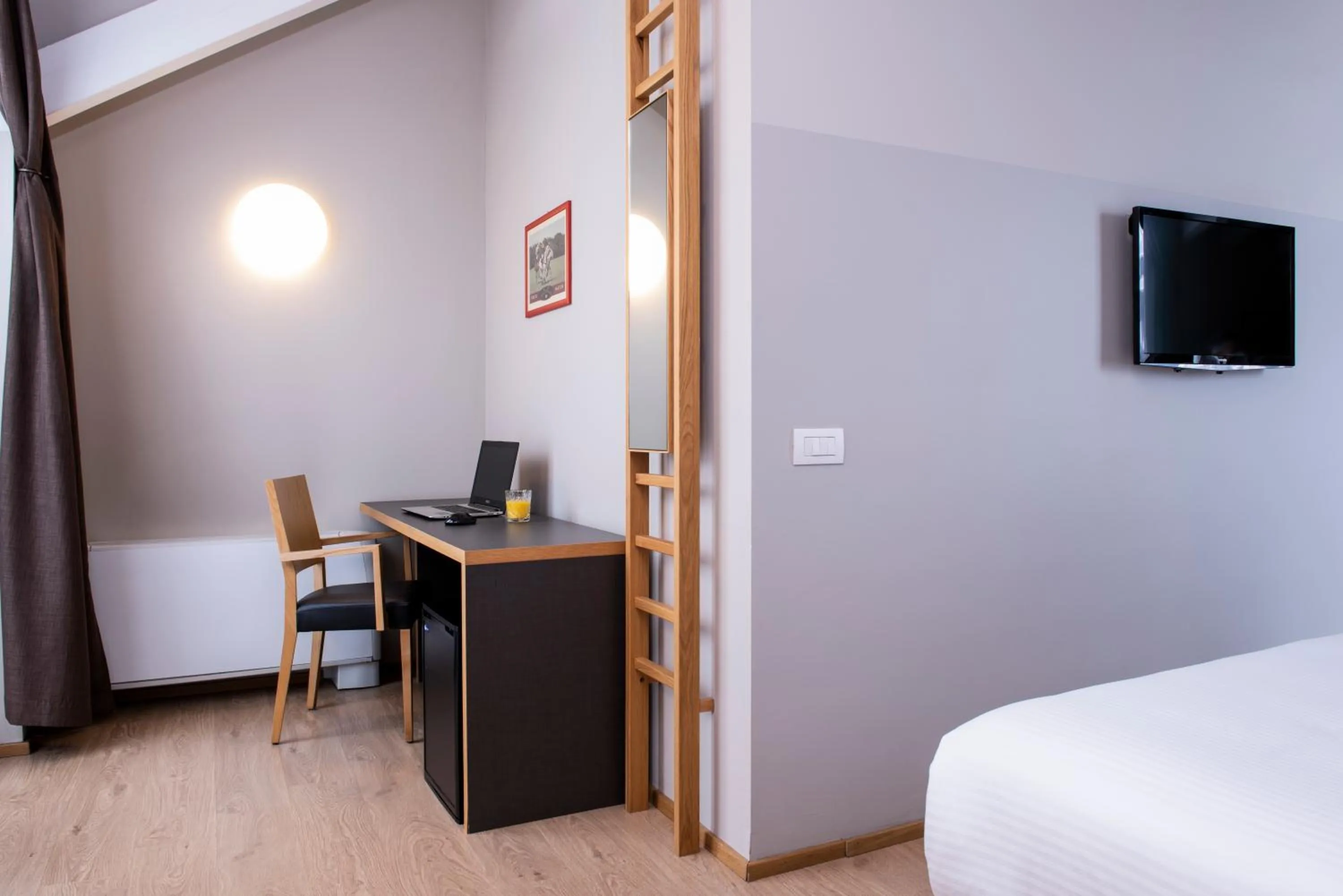 Seating area, Bed in Hotel Osteria della Pista dal 1875