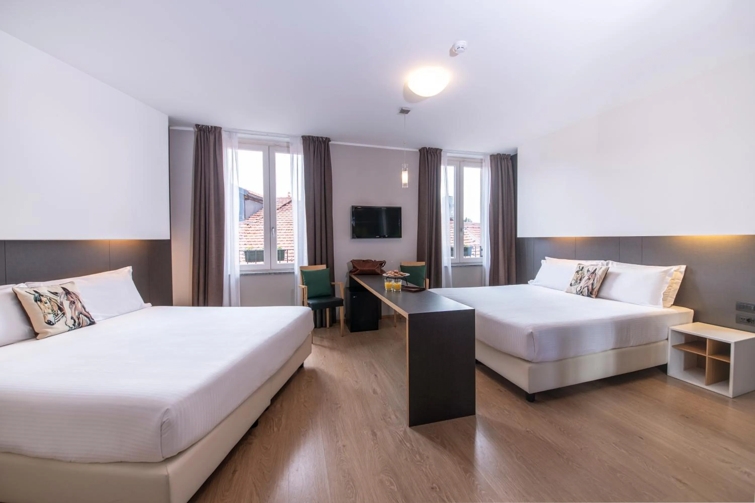 Photo of the whole room, Bed in Hotel Osteria della Pista dal 1875