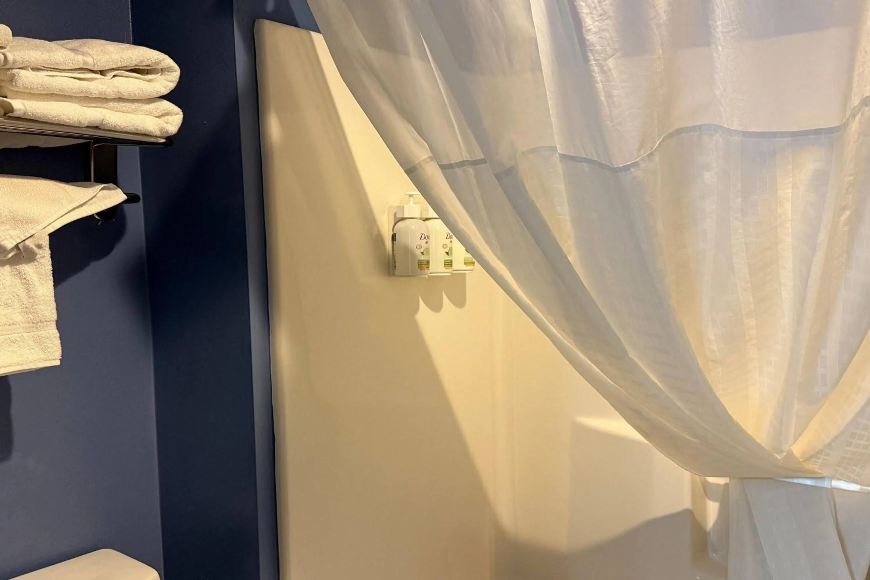 Bathroom in Baymont by Wyndham Evansville North/Haubstadt