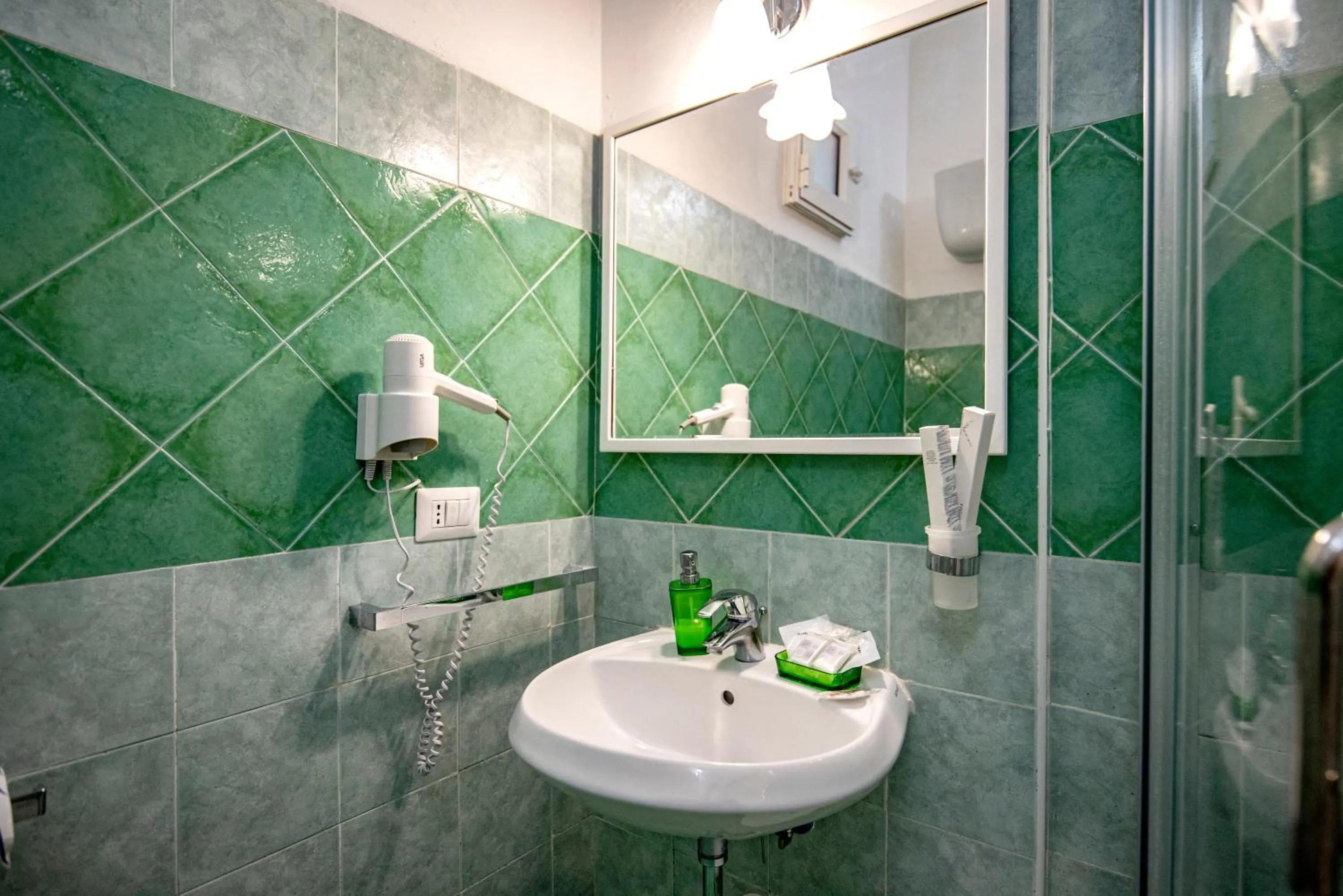 Shower in Sonnino B&B