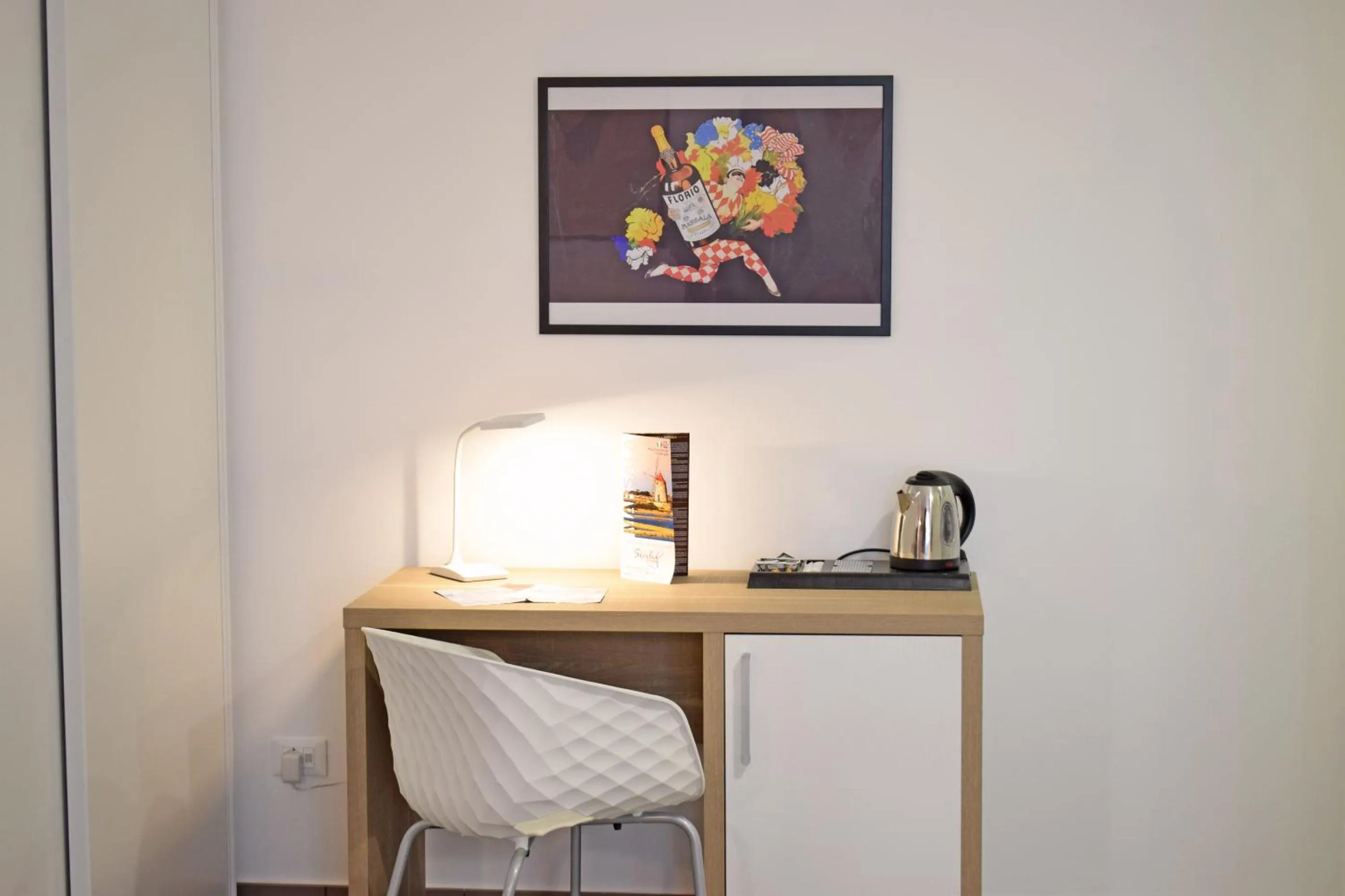 Coffee/tea facilities in Travini Hotel Residence