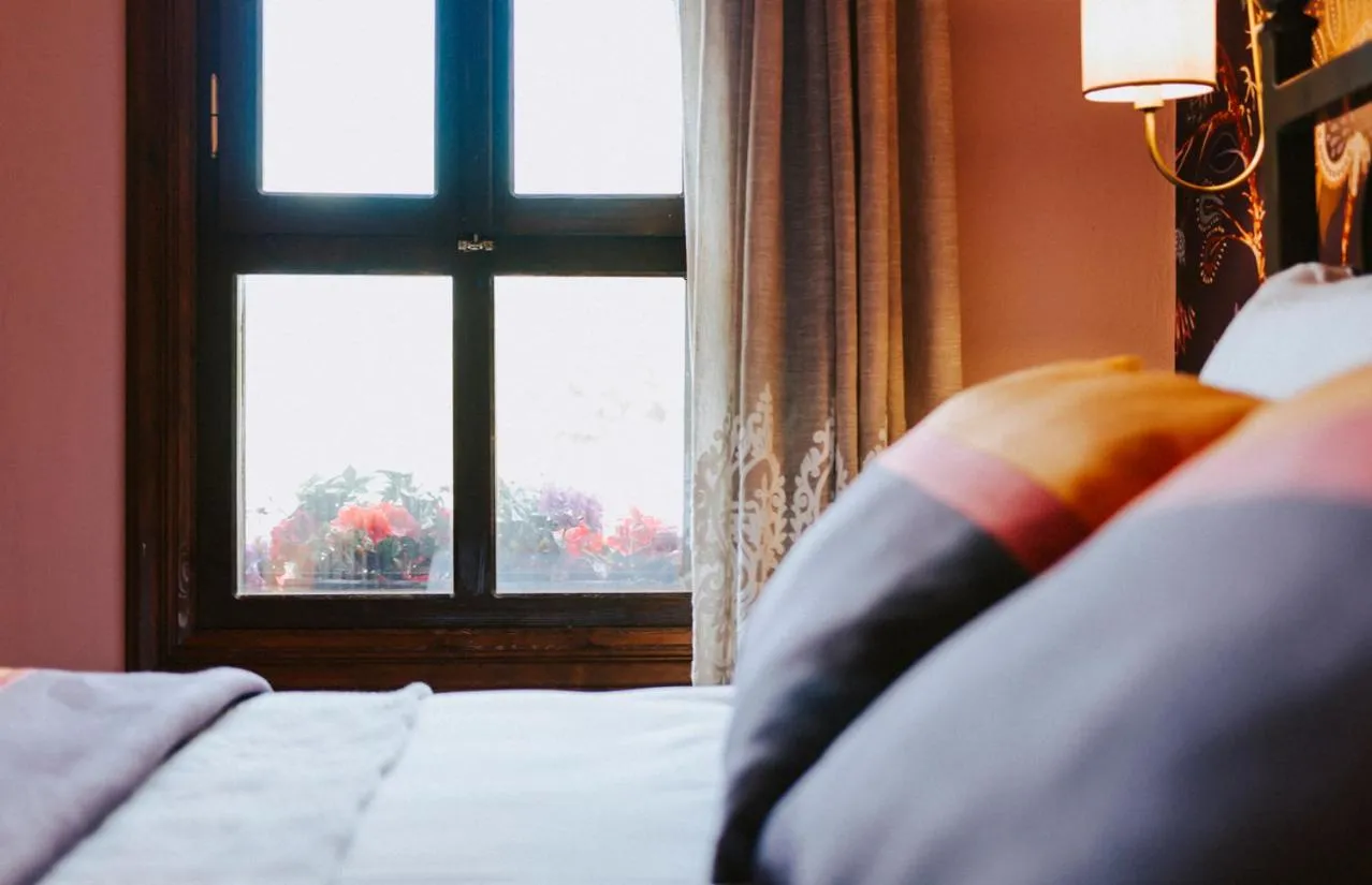 Bed in Misgibi Hotel